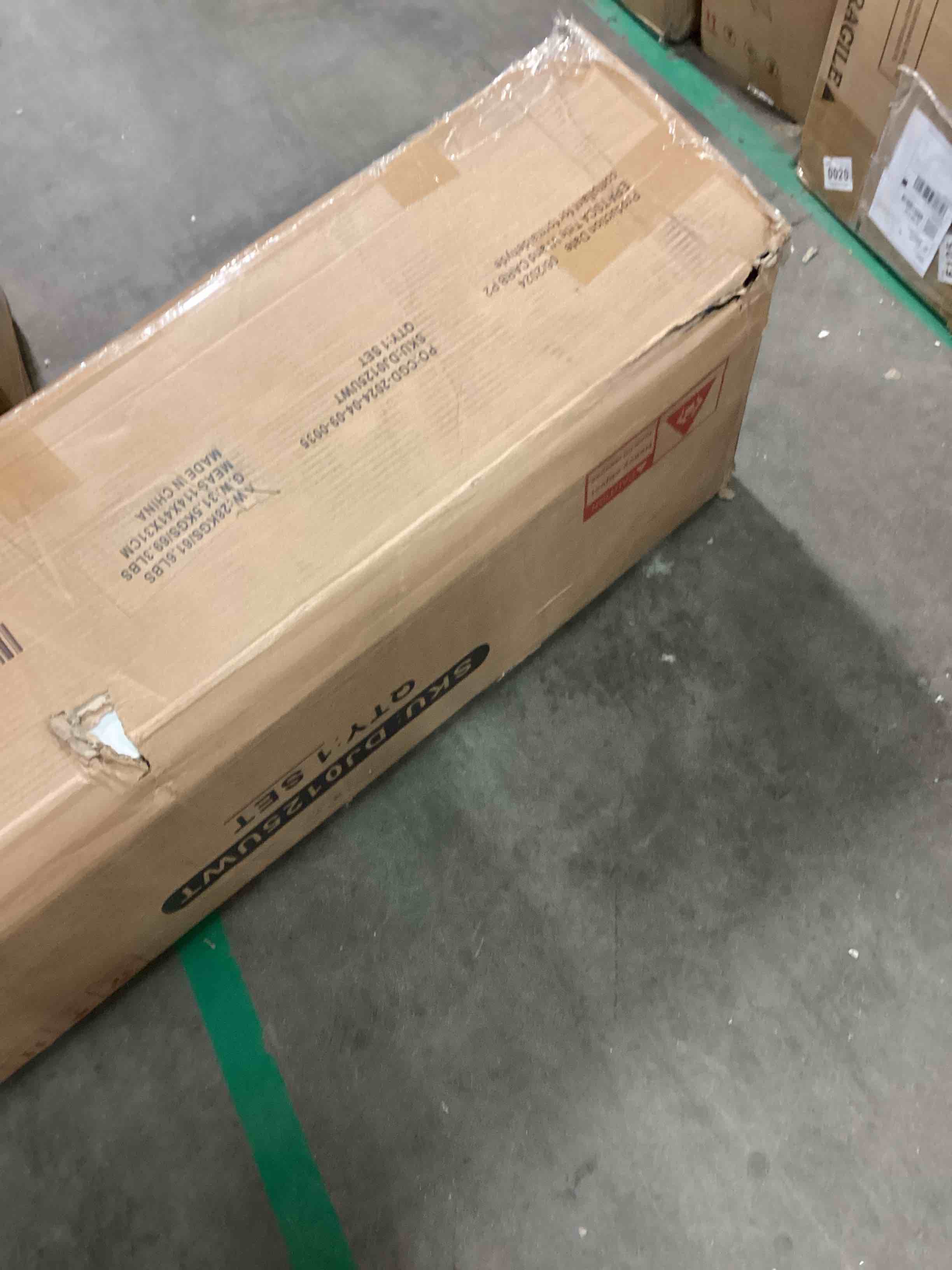 https://s3.amazonaws.com/lotting-images-prod/bidfta/TEA1439802_1745508771623.jpeg
