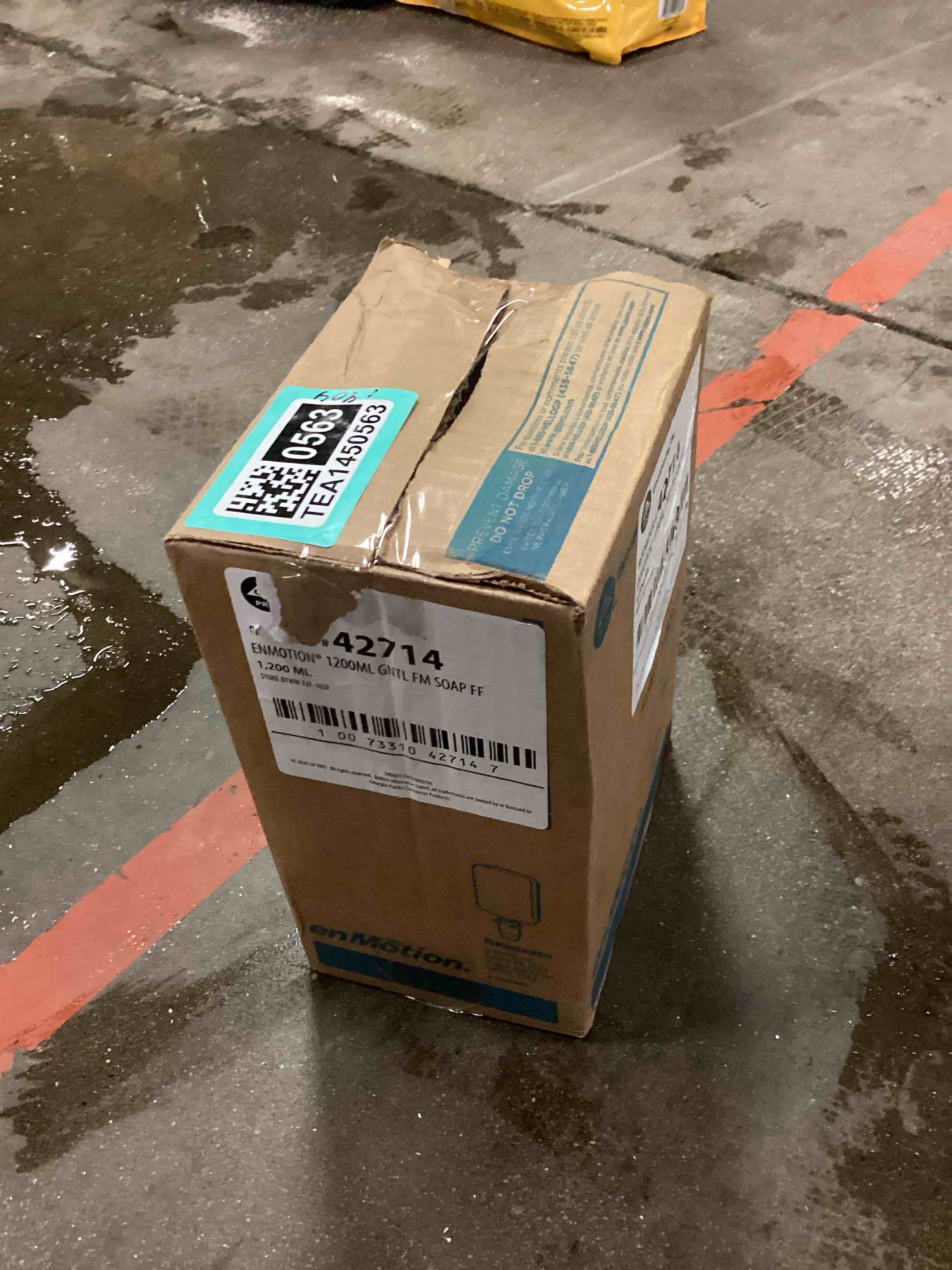 https://s3.amazonaws.com/lotting-images-prod/bidfta/TEA1450563_1757093338699.jpeg