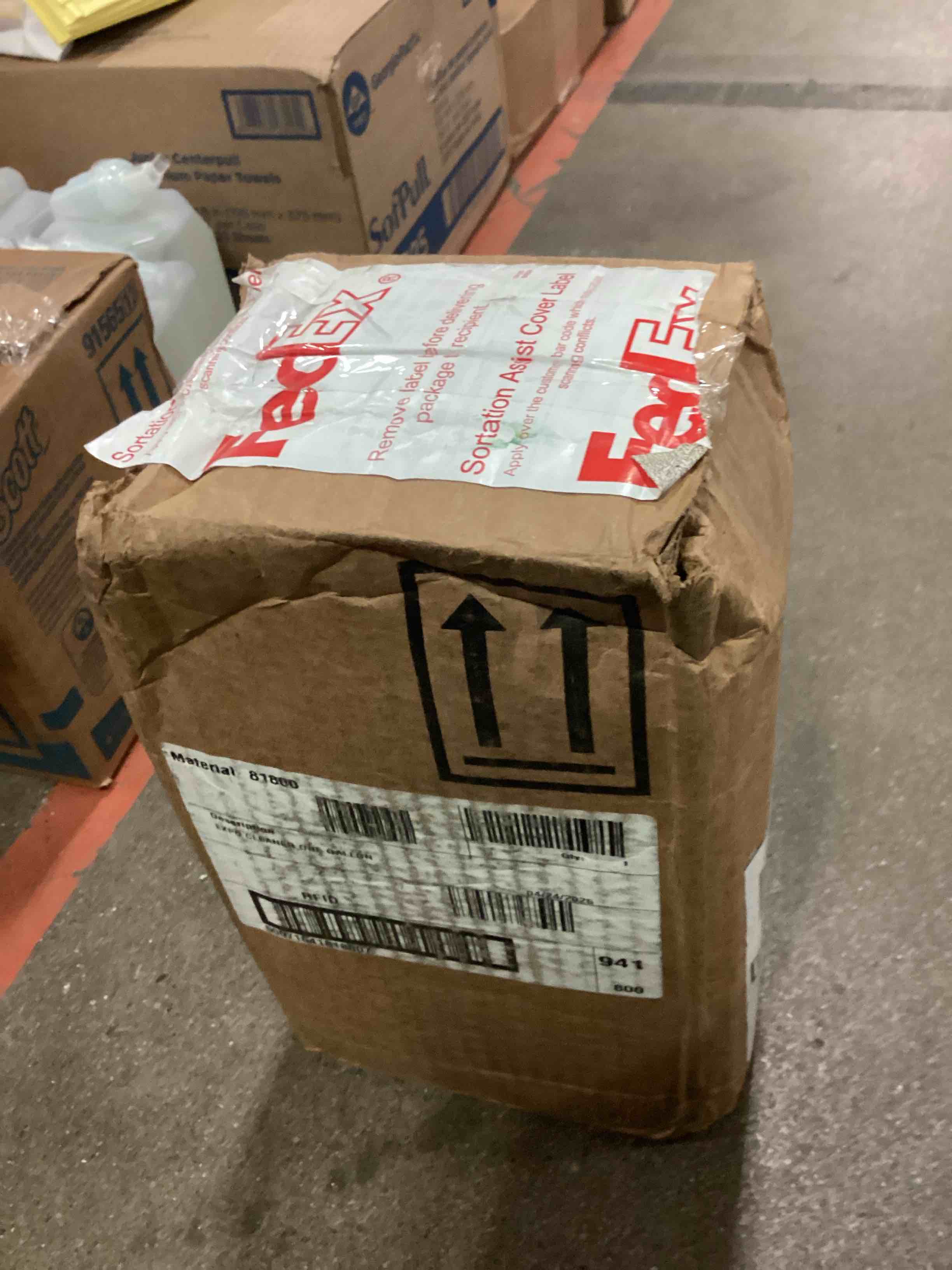 https://s3.amazonaws.com/lotting-images-prod/bidfta/TEA1450578_1757087818698.jpeg