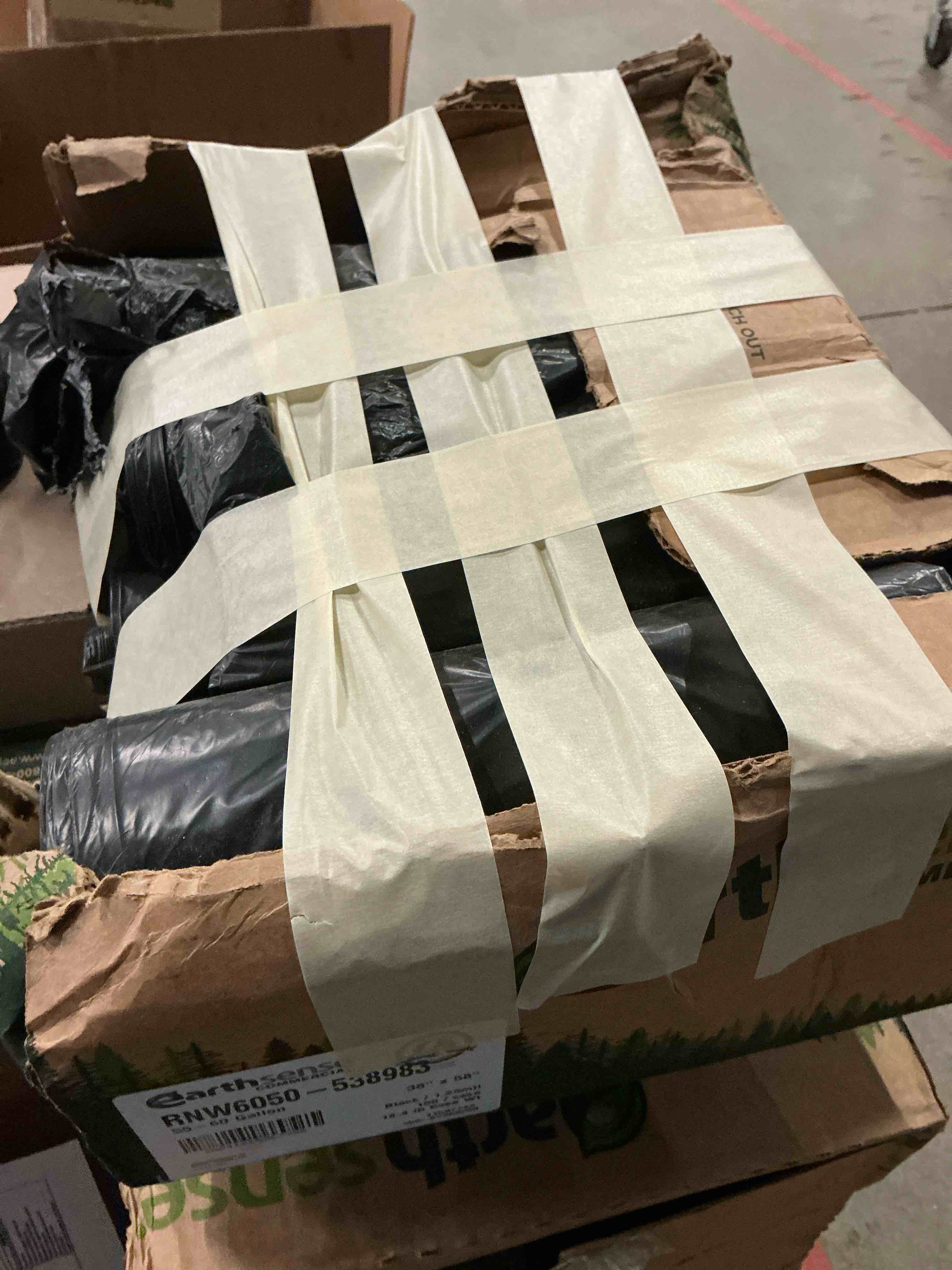 https://s3.amazonaws.com/lotting-images-prod/bidfta/TEA1451017_1757363429606.jpeg