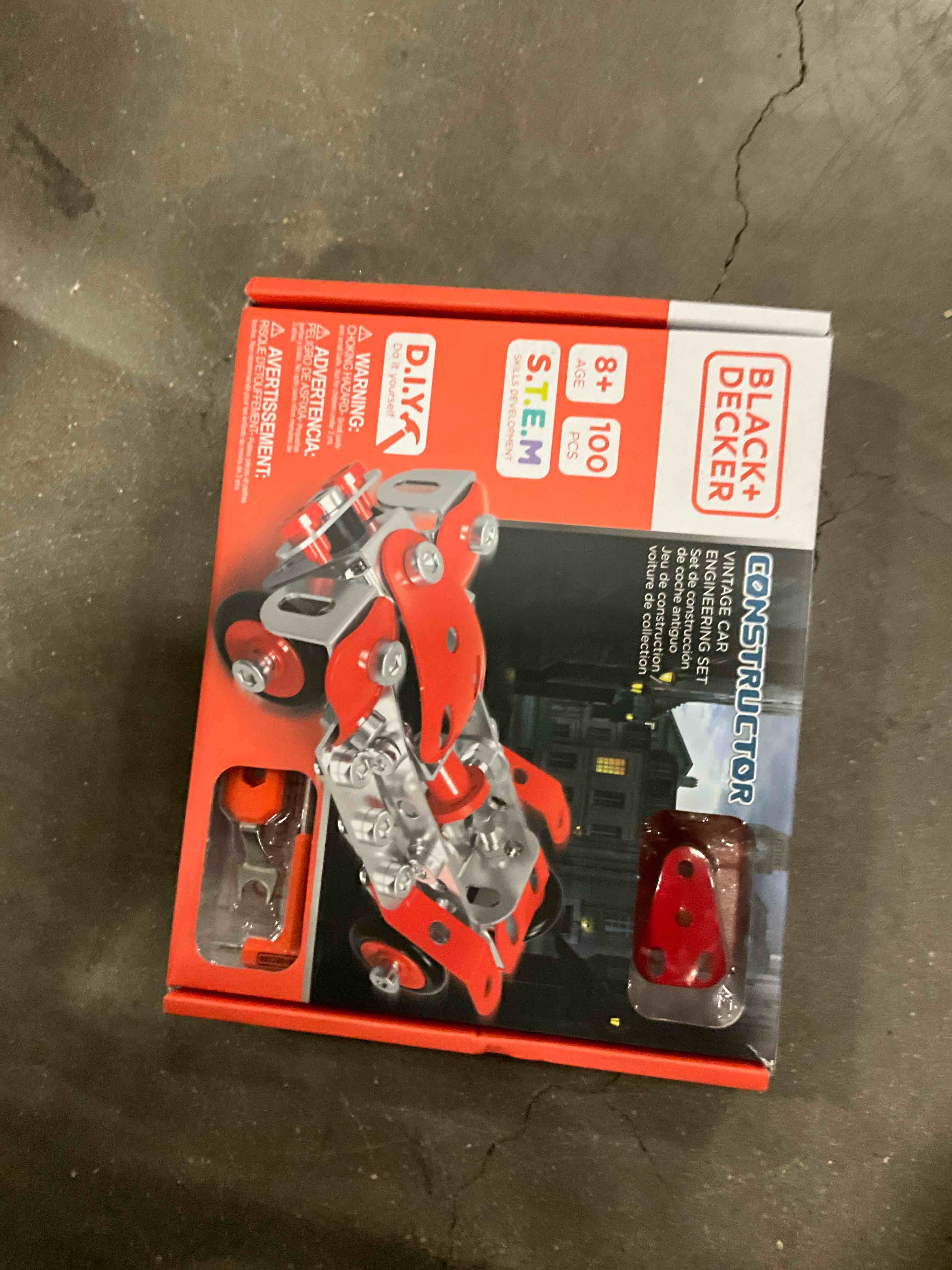 black & decker constructor vintage car engineering set 
