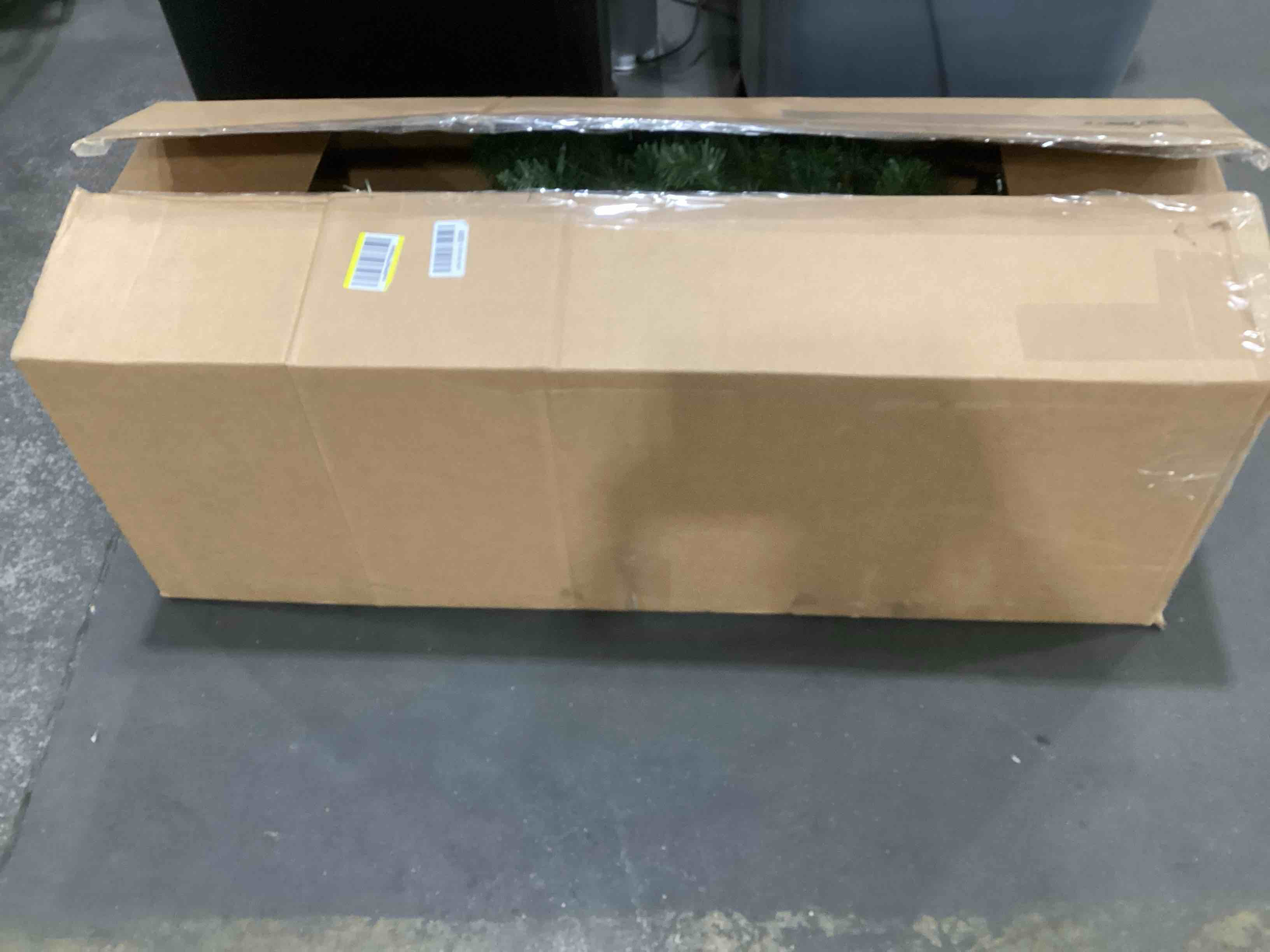 https://s3.amazonaws.com/lotting-images-prod/bidfta/TEA1459916_1741618066281.jpeg