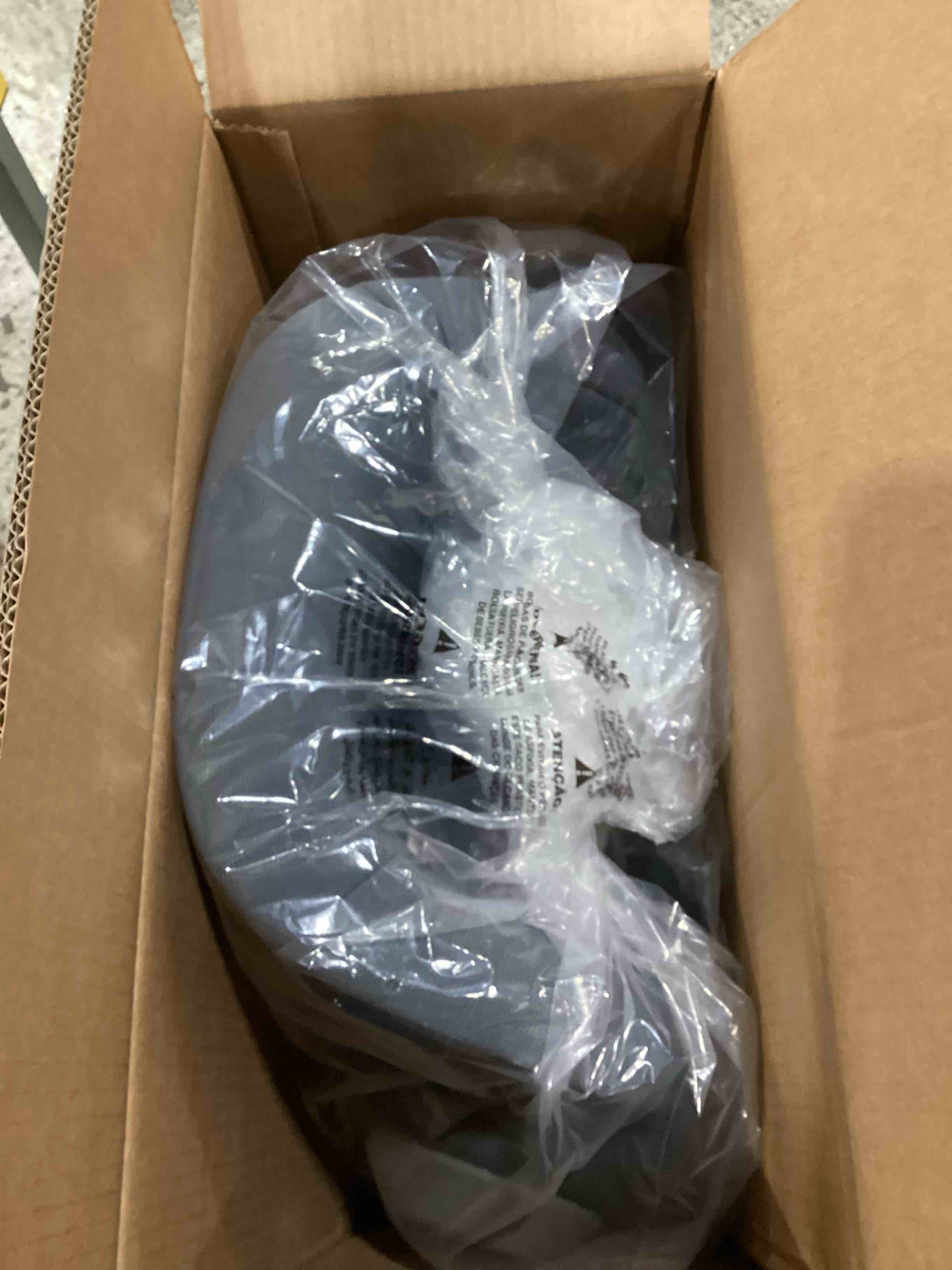 https://s3.amazonaws.com/lotting-images-prod/bidfta/TEA1462116_1743511849314.jpeg