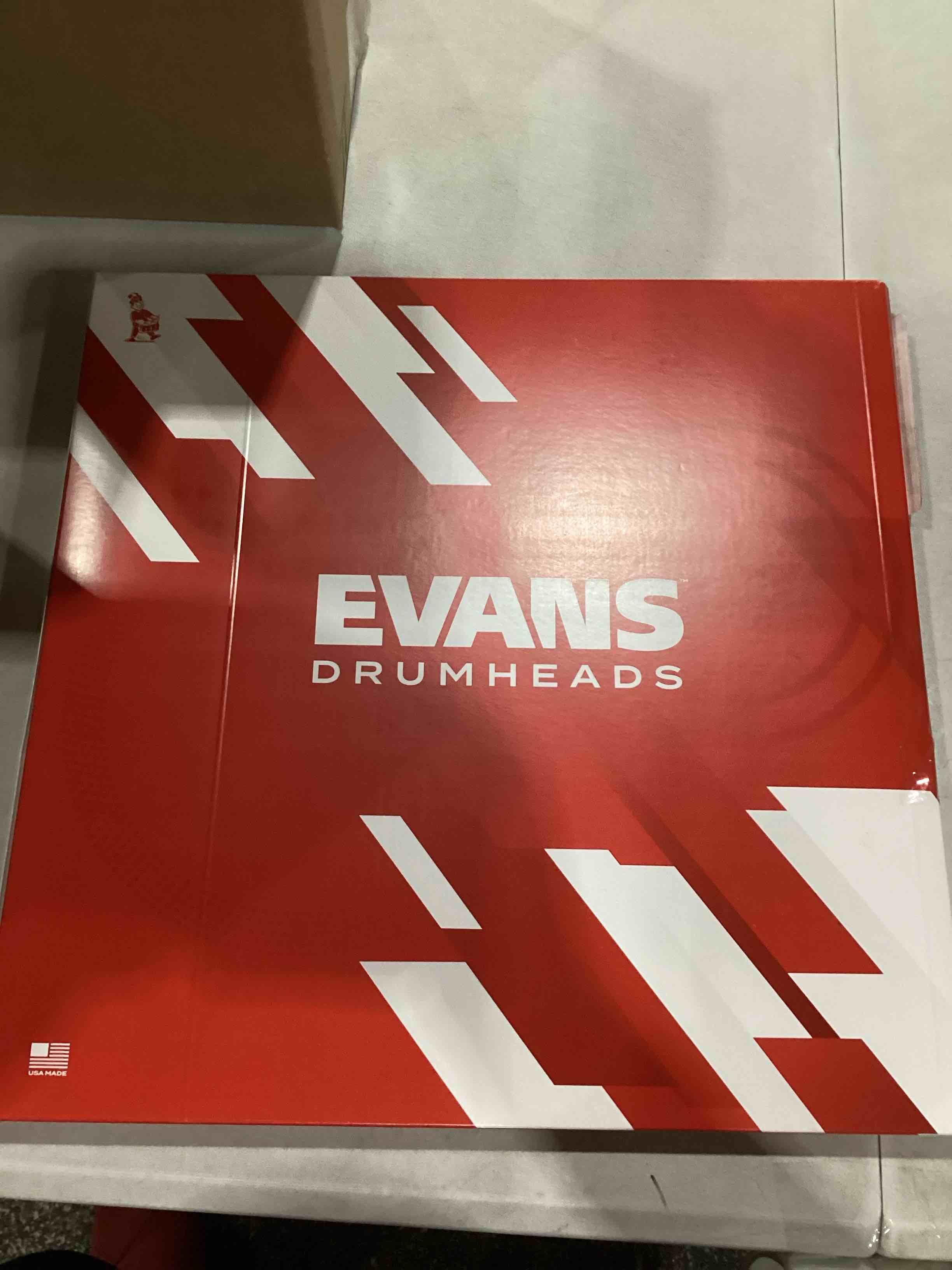 https://s3.amazonaws.com/lotting-images-prod/bidfta/TEA1462339_1743609726770.jpeg