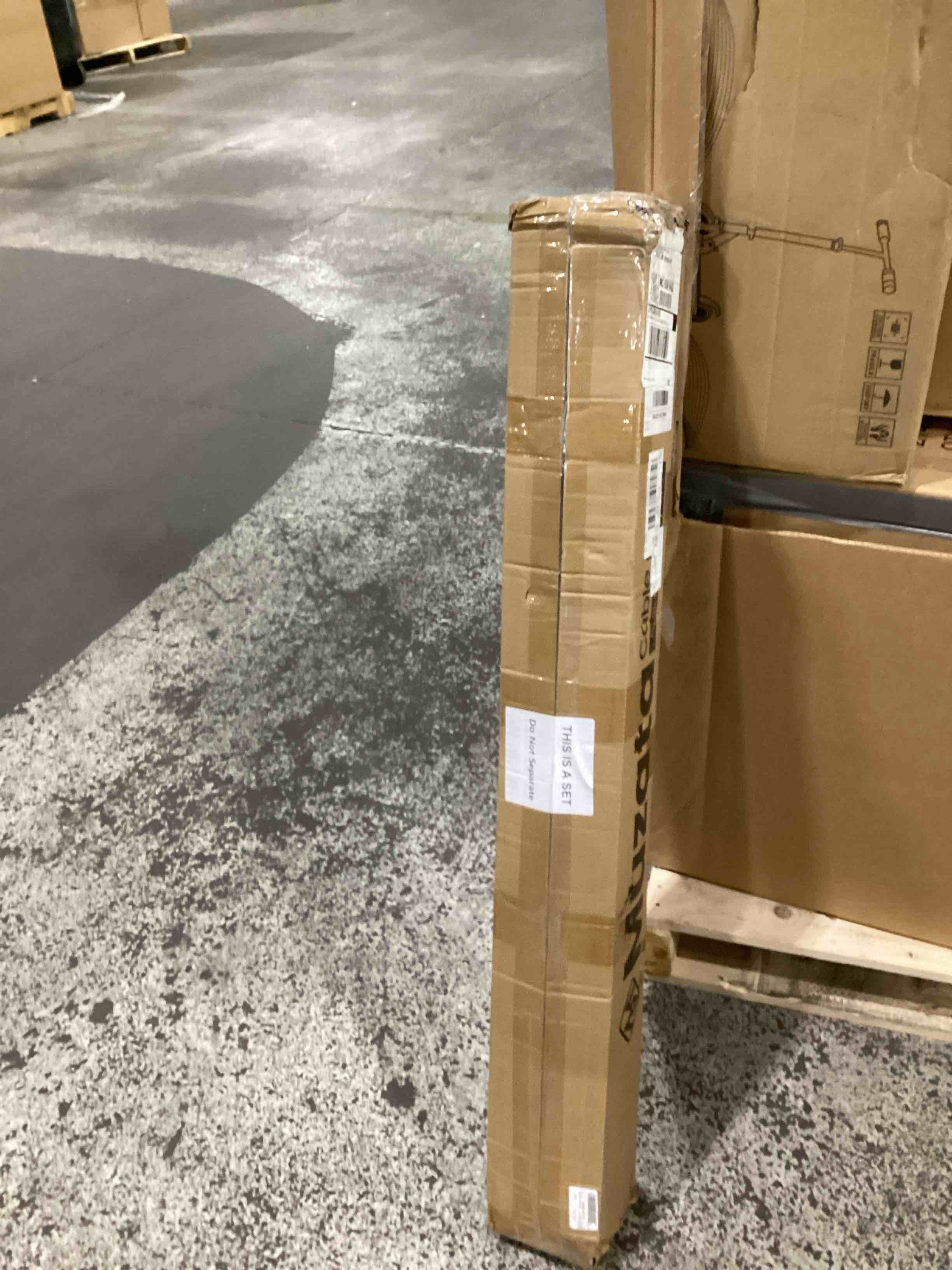 https://s3.amazonaws.com/lotting-images-prod/bidfta/TEA1463081_1744290631743.jpeg