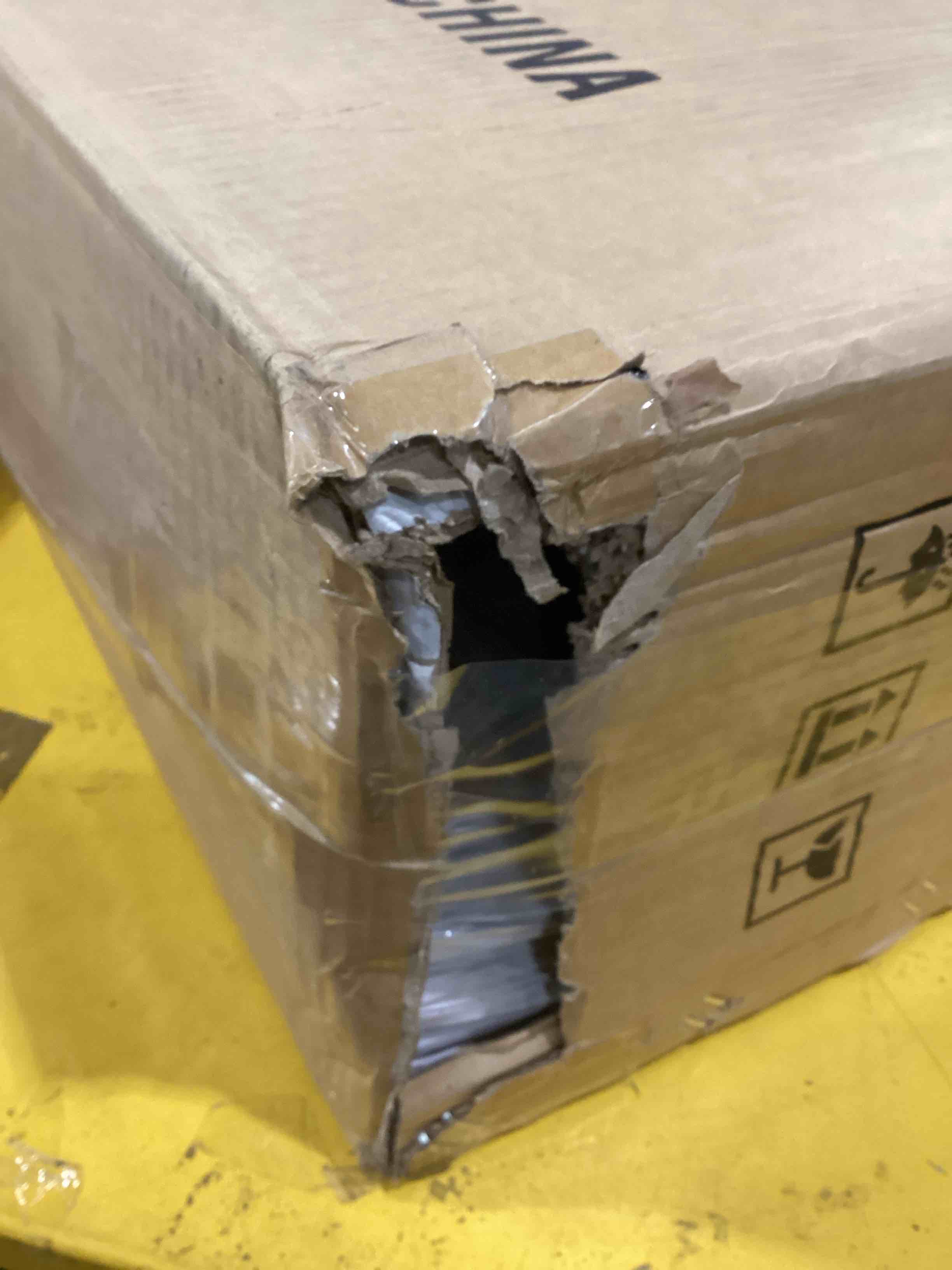 https://s3.amazonaws.com/lotting-images-prod/bidfta/TEA1463084_1744291396915.jpeg