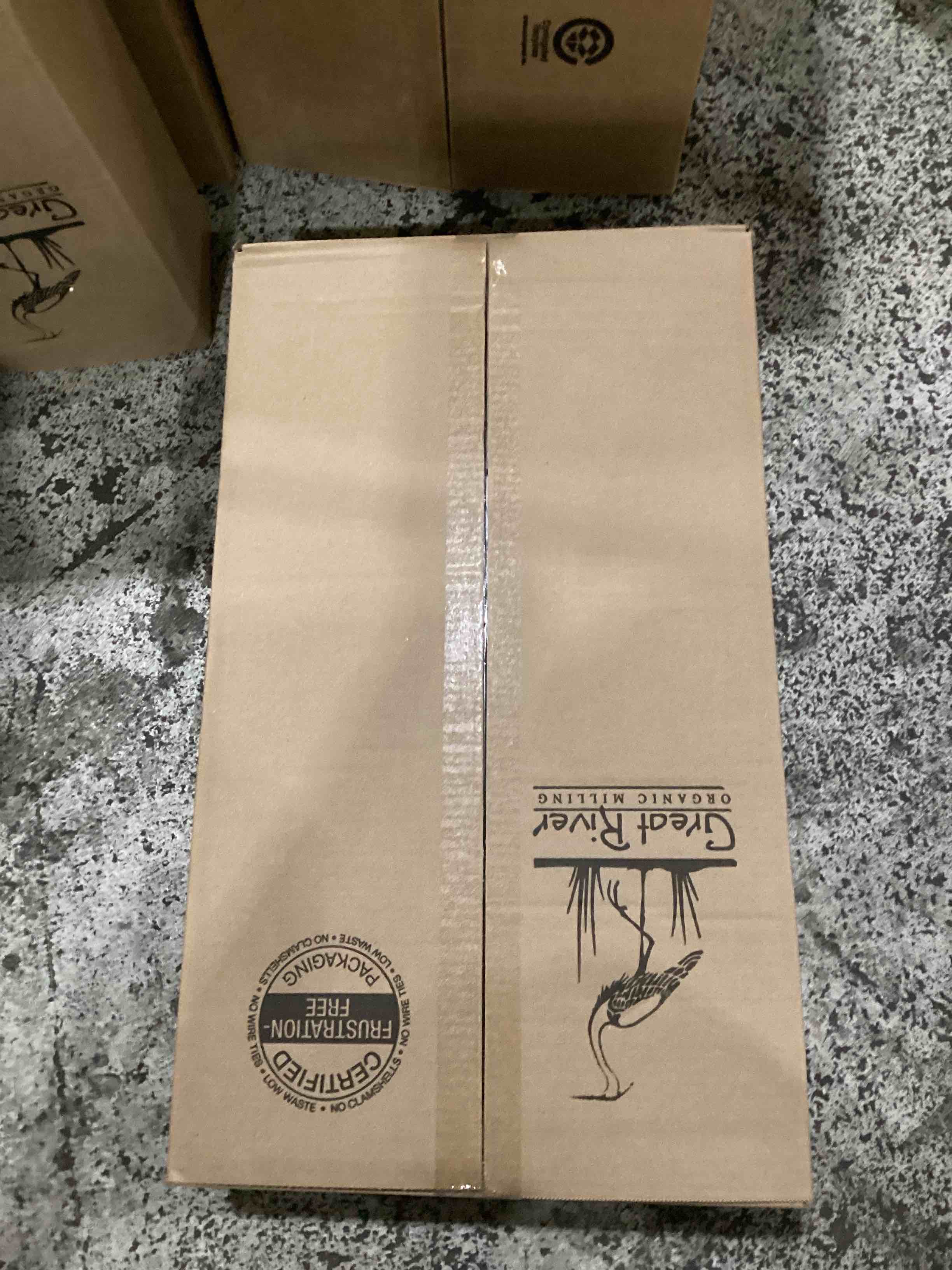 https://s3.amazonaws.com/lotting-images-prod/bidfta/TEA1464873_1745010775835.jpeg