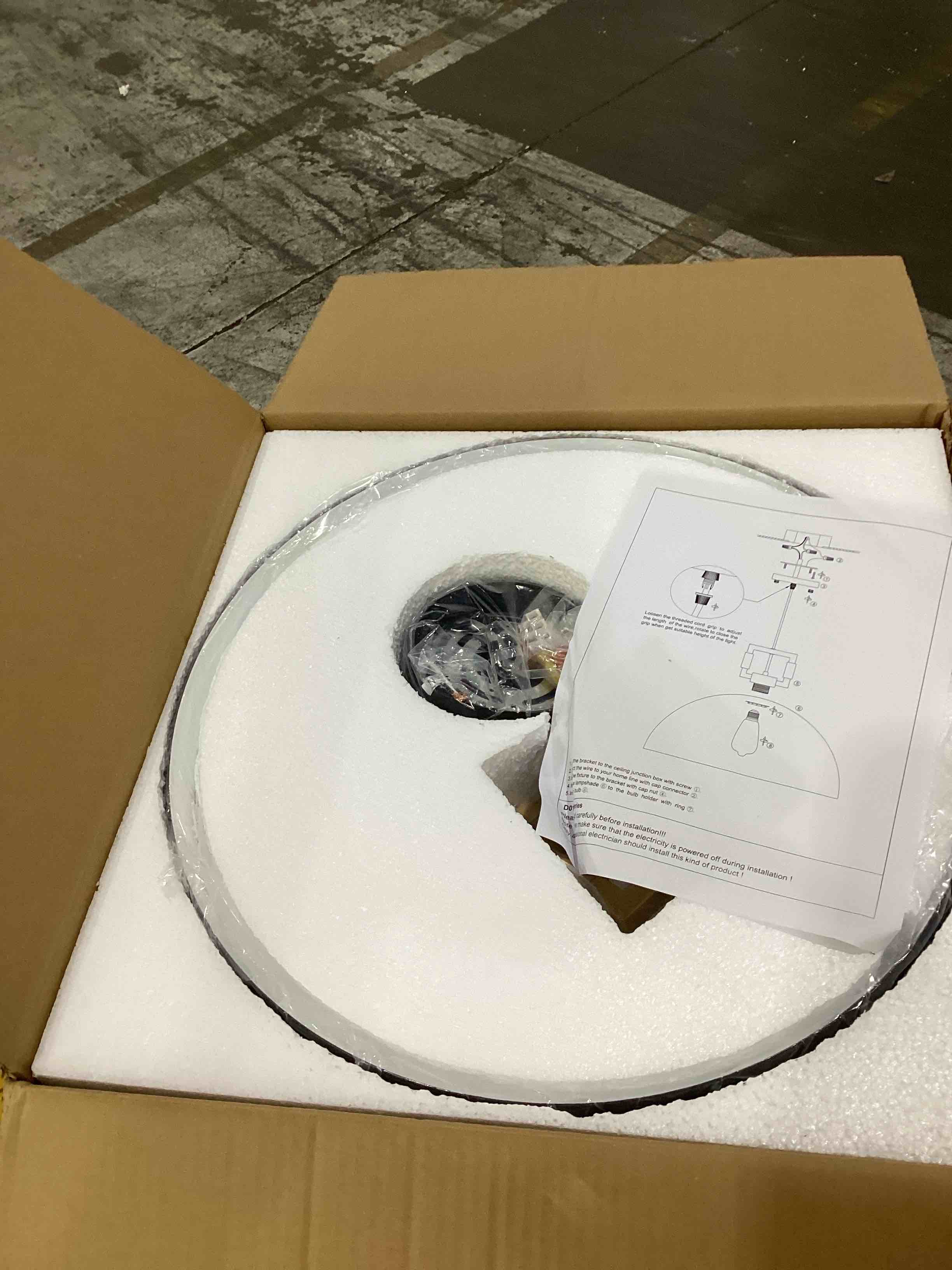 https://s3.amazonaws.com/lotting-images-prod/bidfta/TEA1465659_1745595565585.jpeg