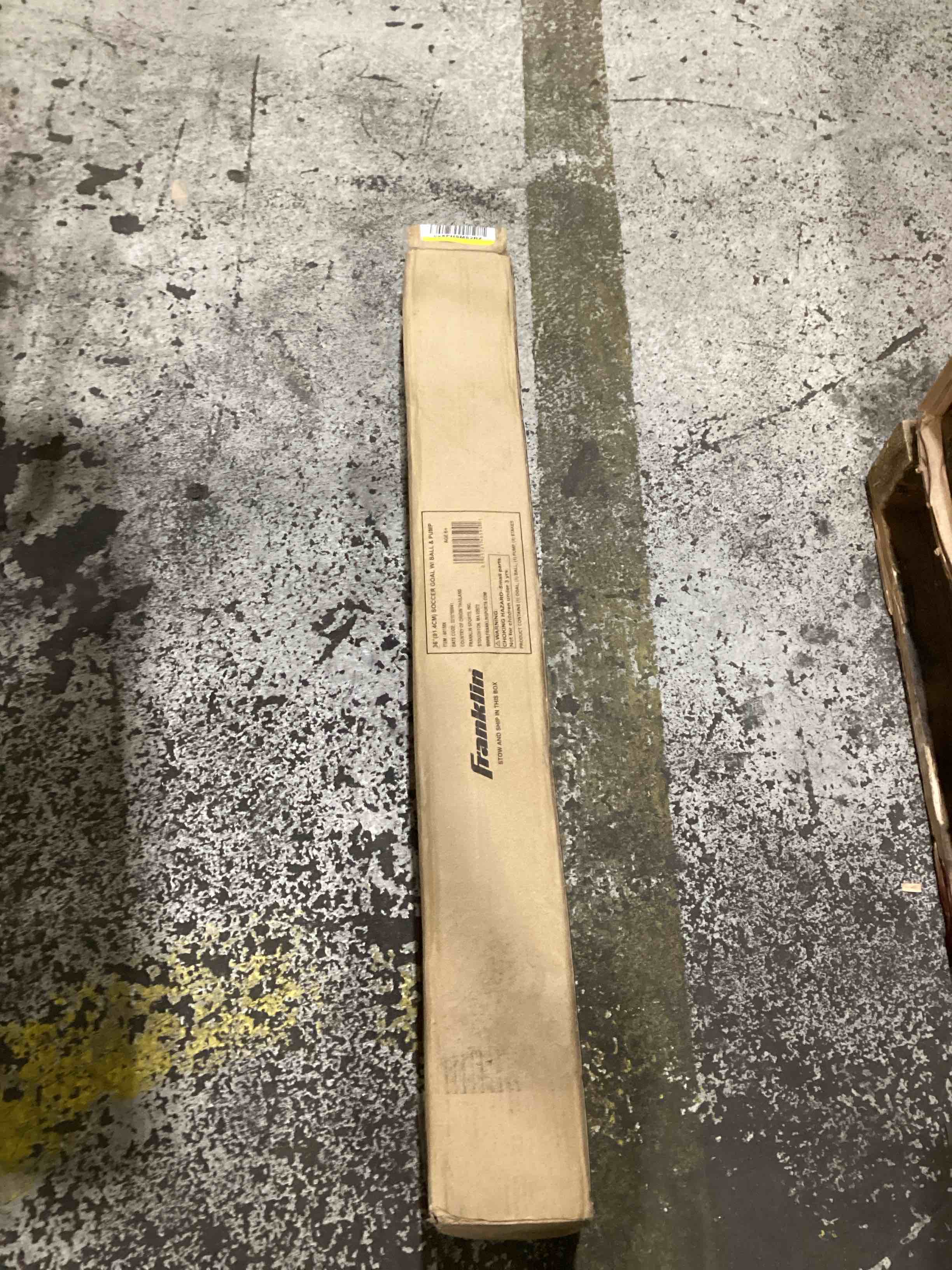 https://s3.amazonaws.com/lotting-images-prod/bidfta/TEA1466203_1746031643365.jpeg