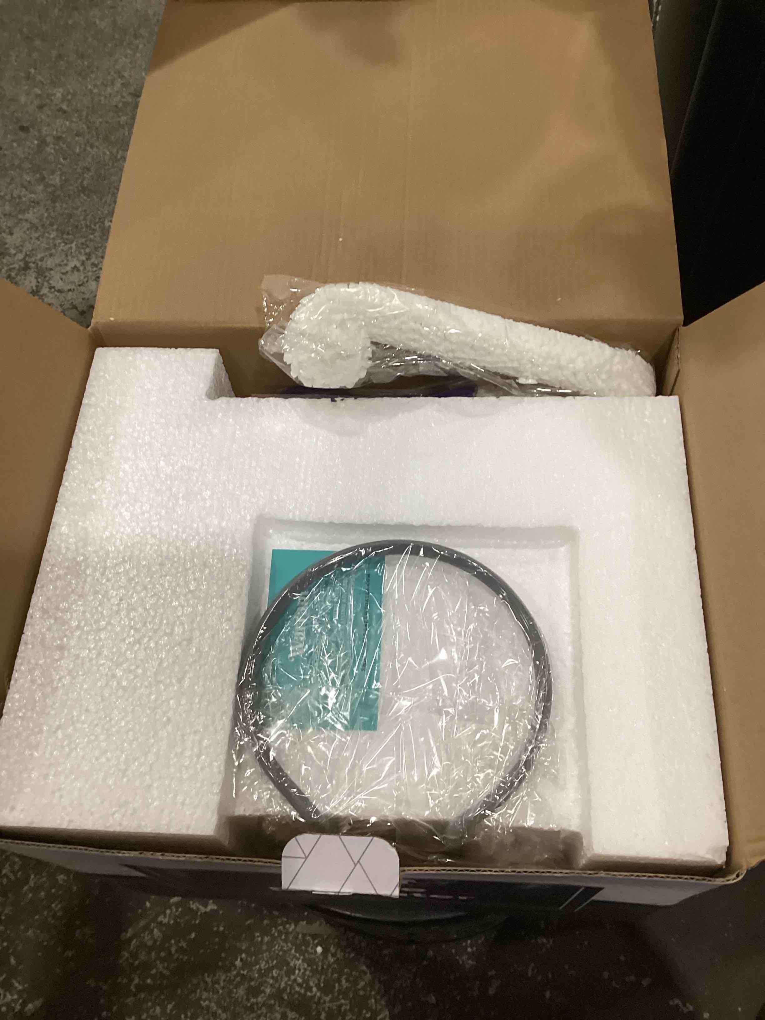 https://s3.amazonaws.com/lotting-images-prod/bidfta/TEA1466217_1746034224132.jpeg