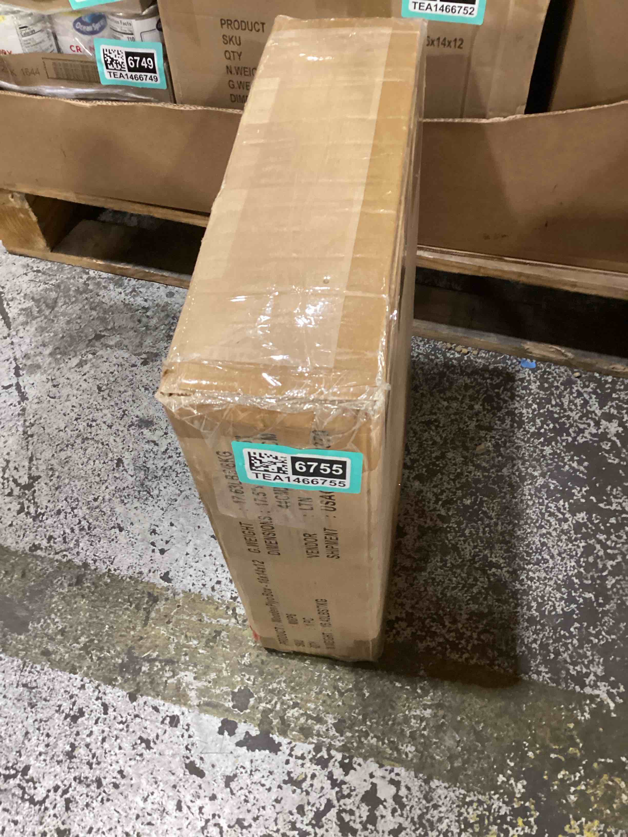 https://s3.amazonaws.com/lotting-images-prod/bidfta/TEA1466755_1746218500843.jpeg