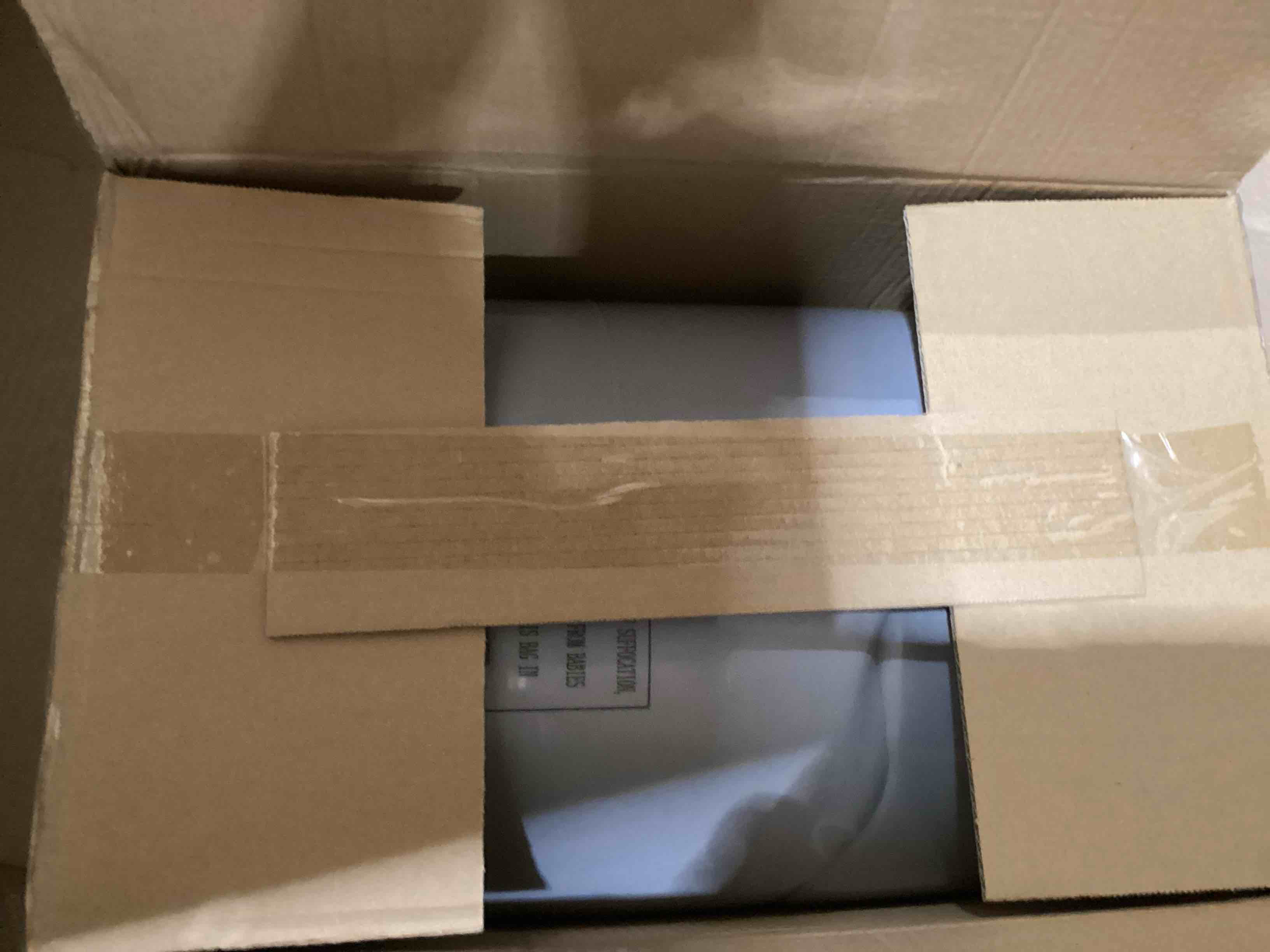 https://s3.amazonaws.com/lotting-images-prod/bidfta/TEA1466763_1746220117240.jpeg