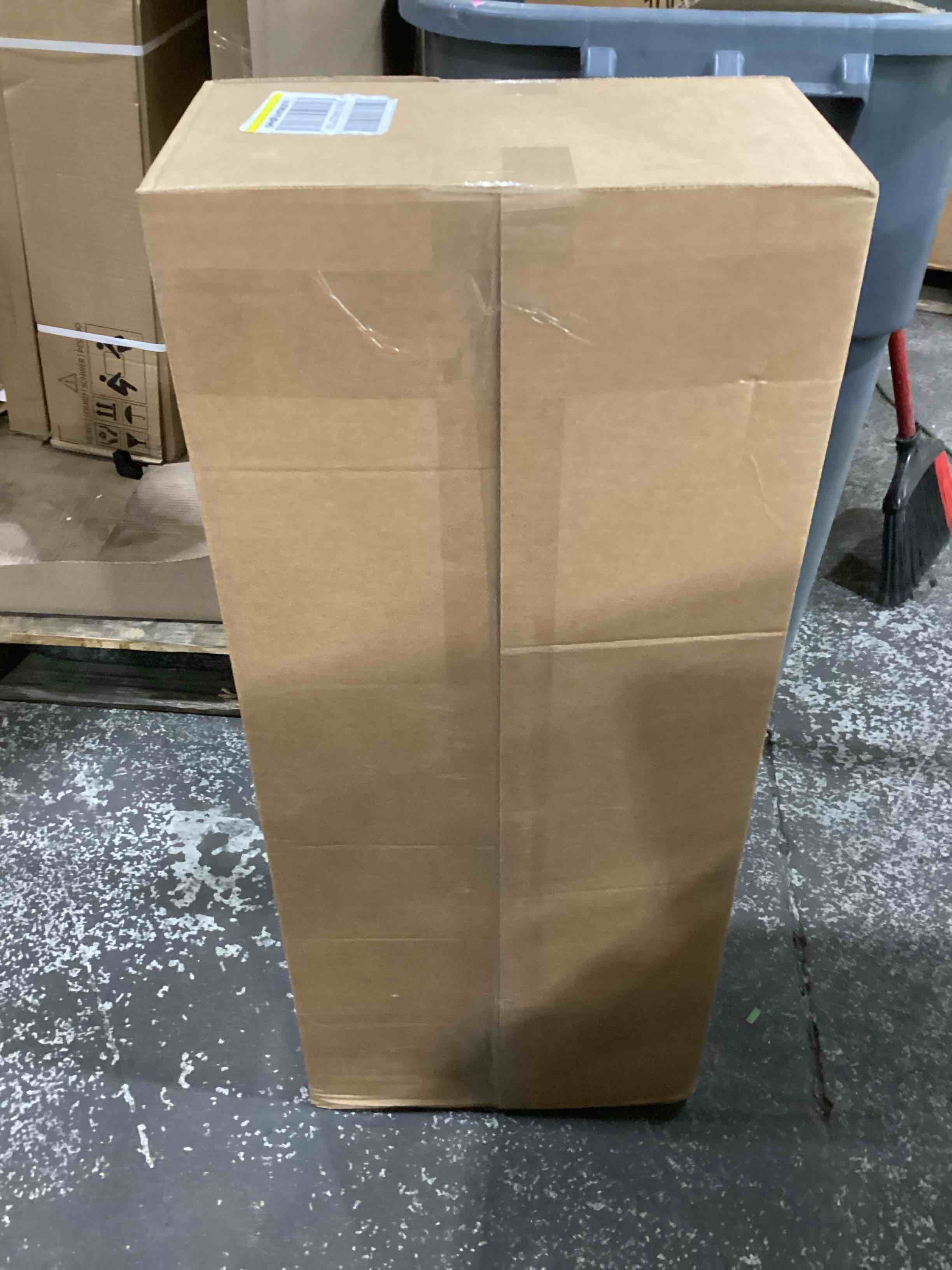 https://s3.amazonaws.com/lotting-images-prod/bidfta/TEA1467199_1746540227273.jpeg