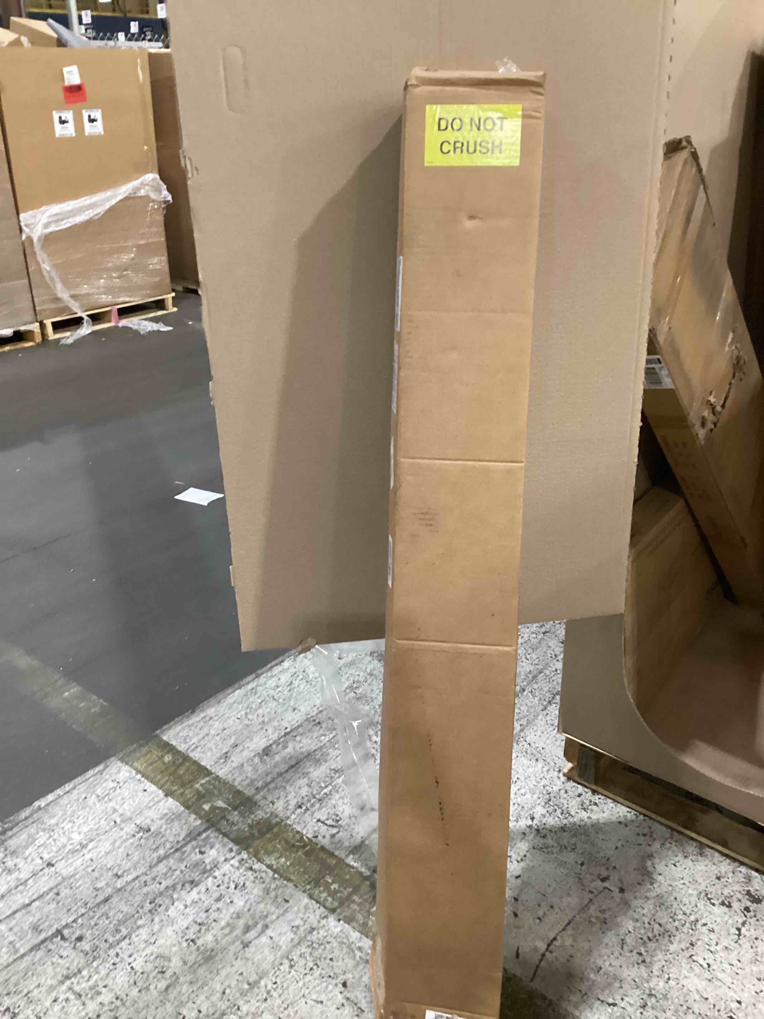 https://s3.amazonaws.com/lotting-images-prod/bidfta/TEA1467553_1746647264183.jpeg