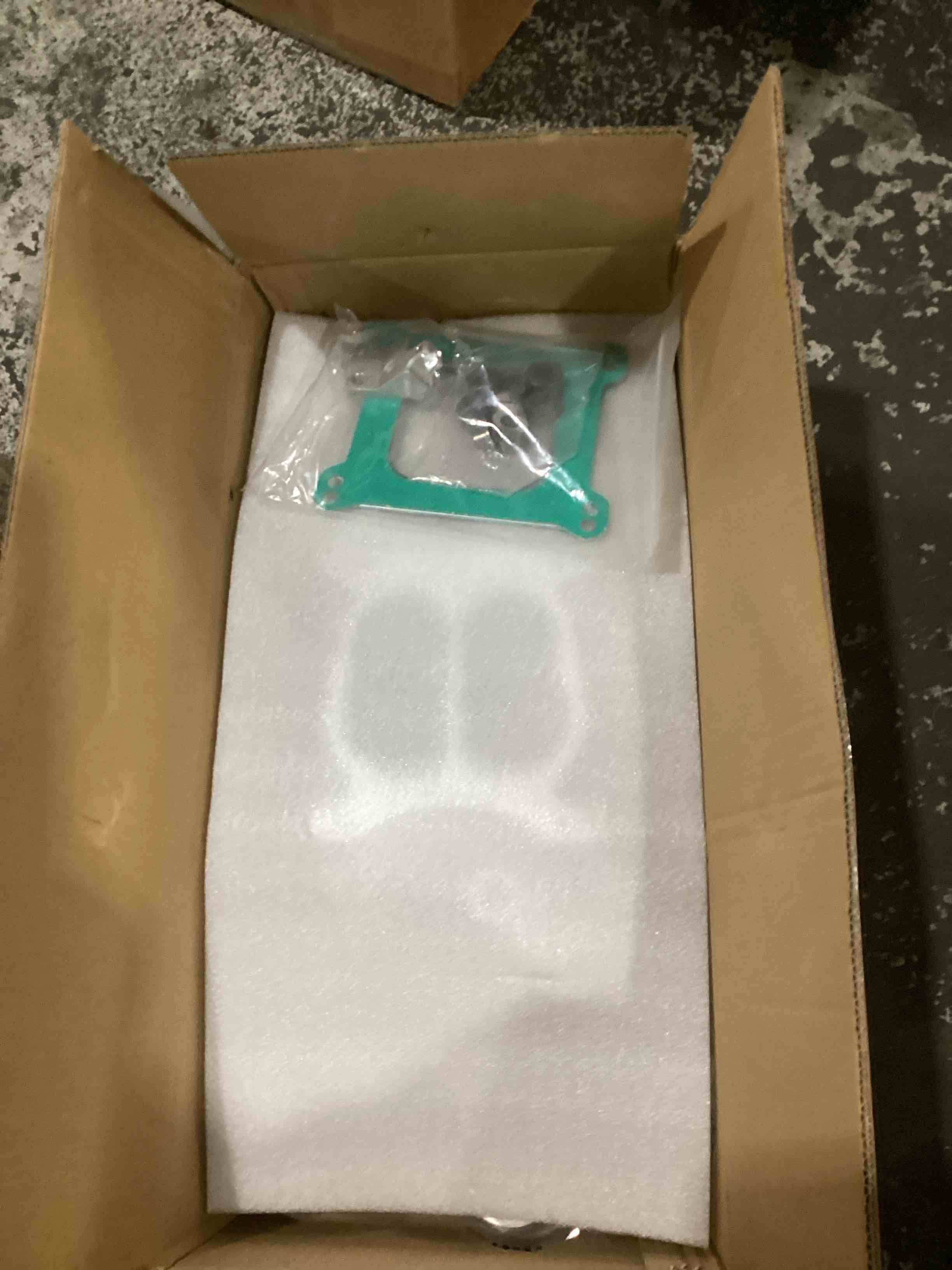https://s3.amazonaws.com/lotting-images-prod/bidfta/TEA1467706_1746722901579.jpeg