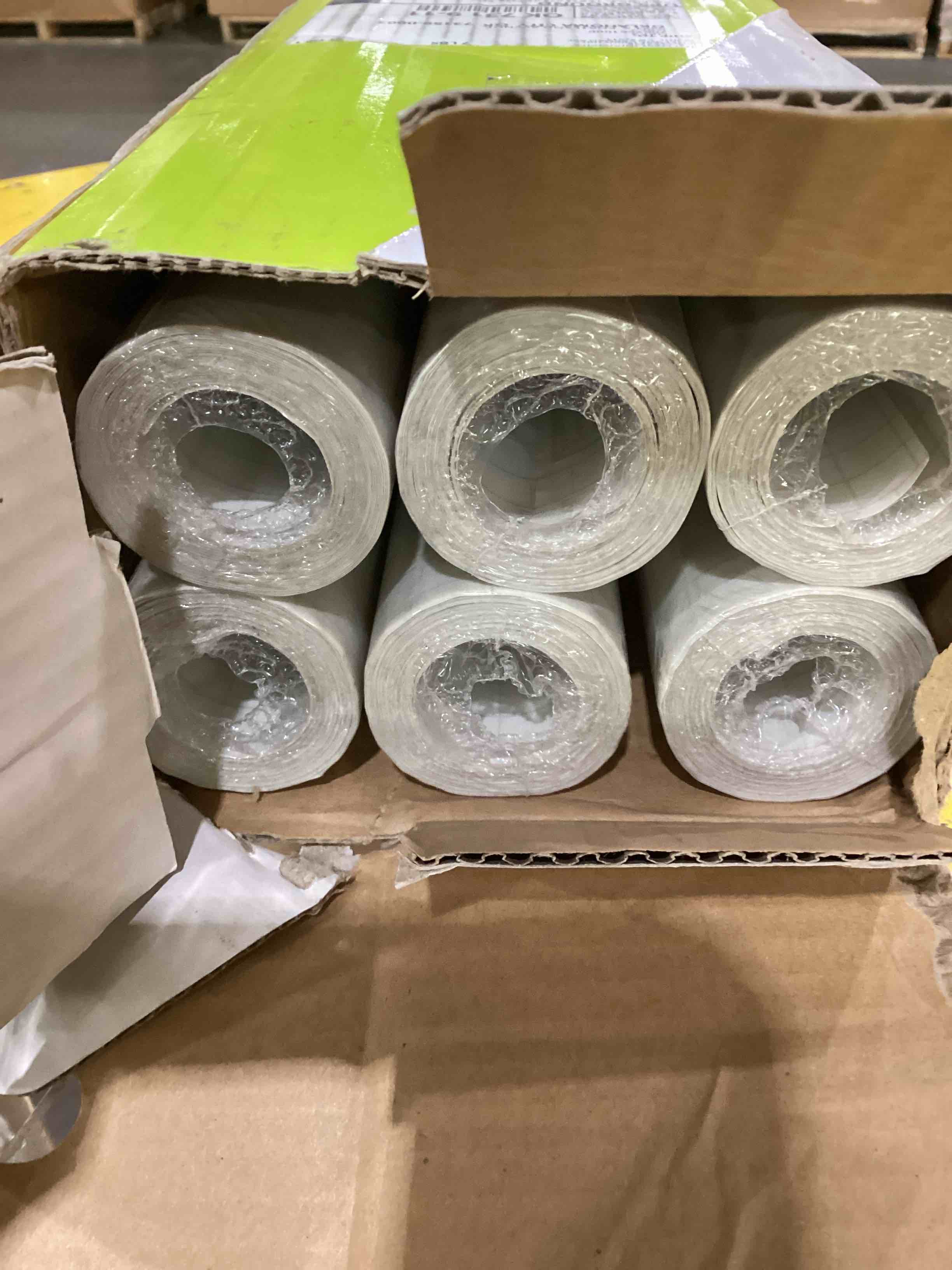 https://s3.amazonaws.com/lotting-images-prod/bidfta/TEA1467873_1746812128650.jpeg
