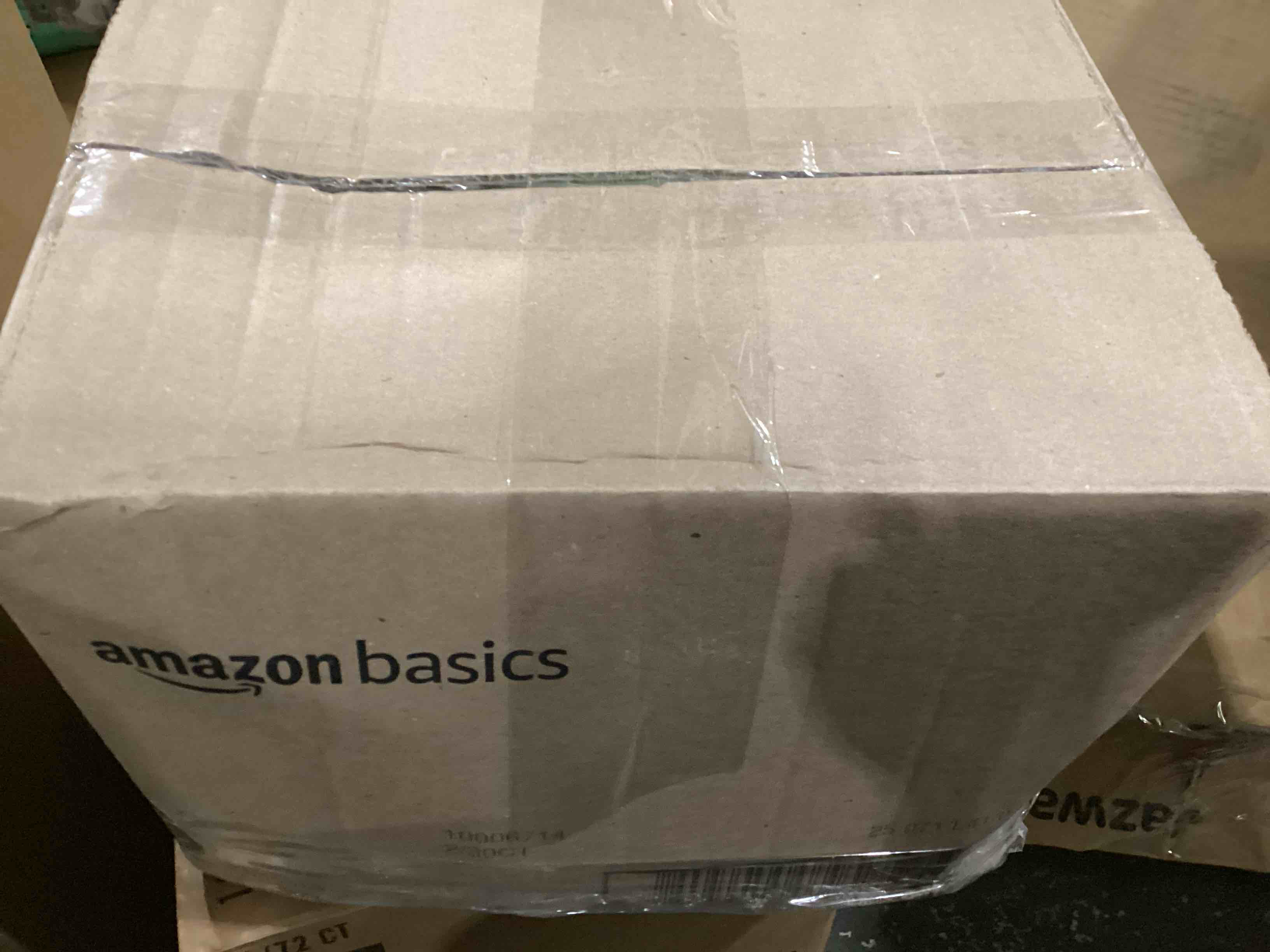 https://s3.amazonaws.com/lotting-images-prod/bidfta/TEA1467930_1747069138465.jpeg