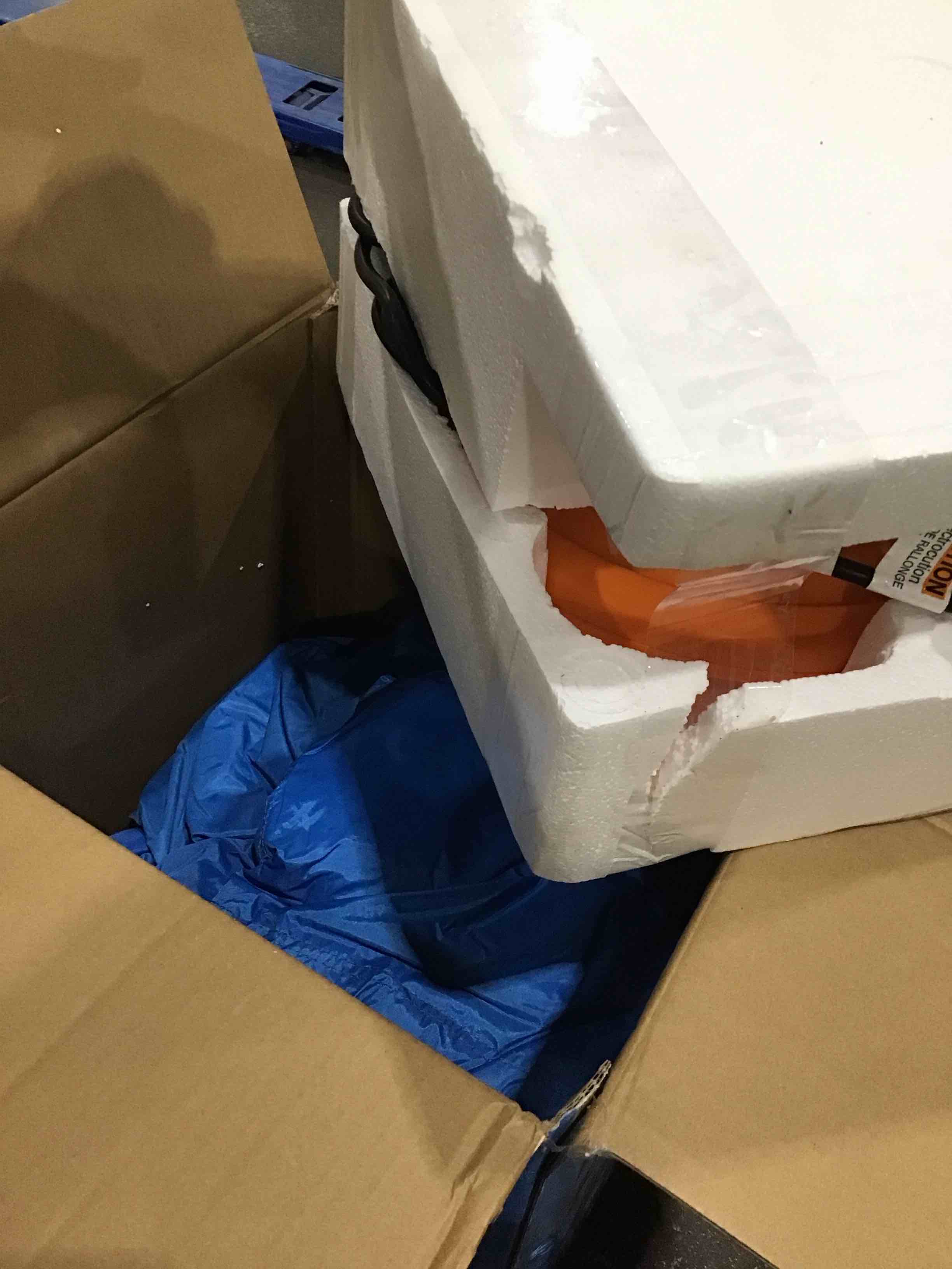 https://s3.amazonaws.com/lotting-images-prod/bidfta/TEA1468691_1743787661521.jpeg