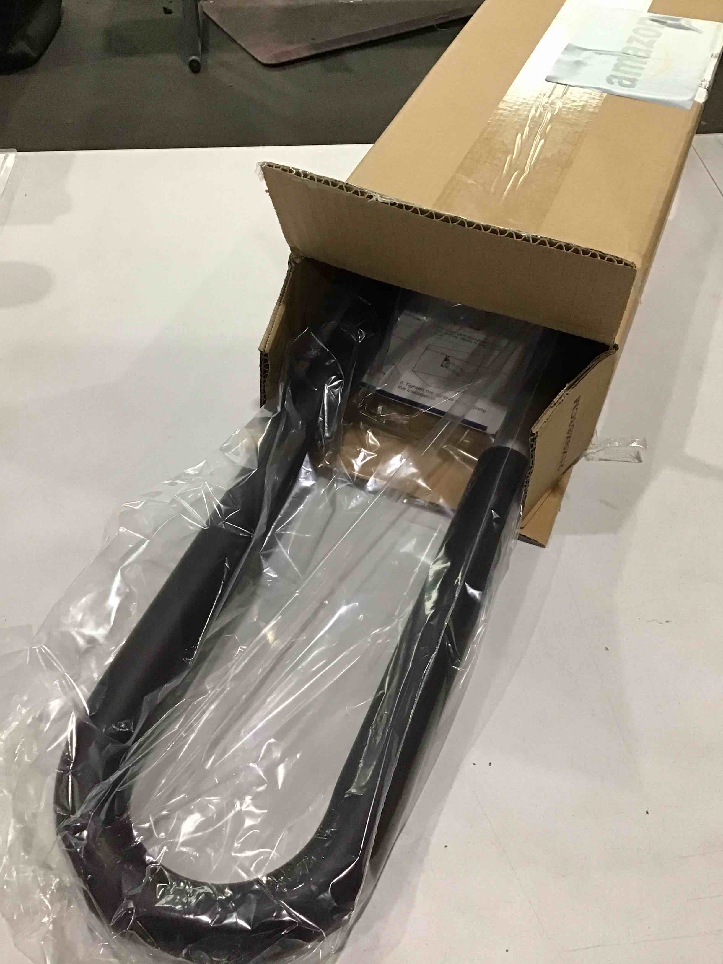 https://s3.amazonaws.com/lotting-images-prod/bidfta/TEA1468882_1744206445864.jpeg