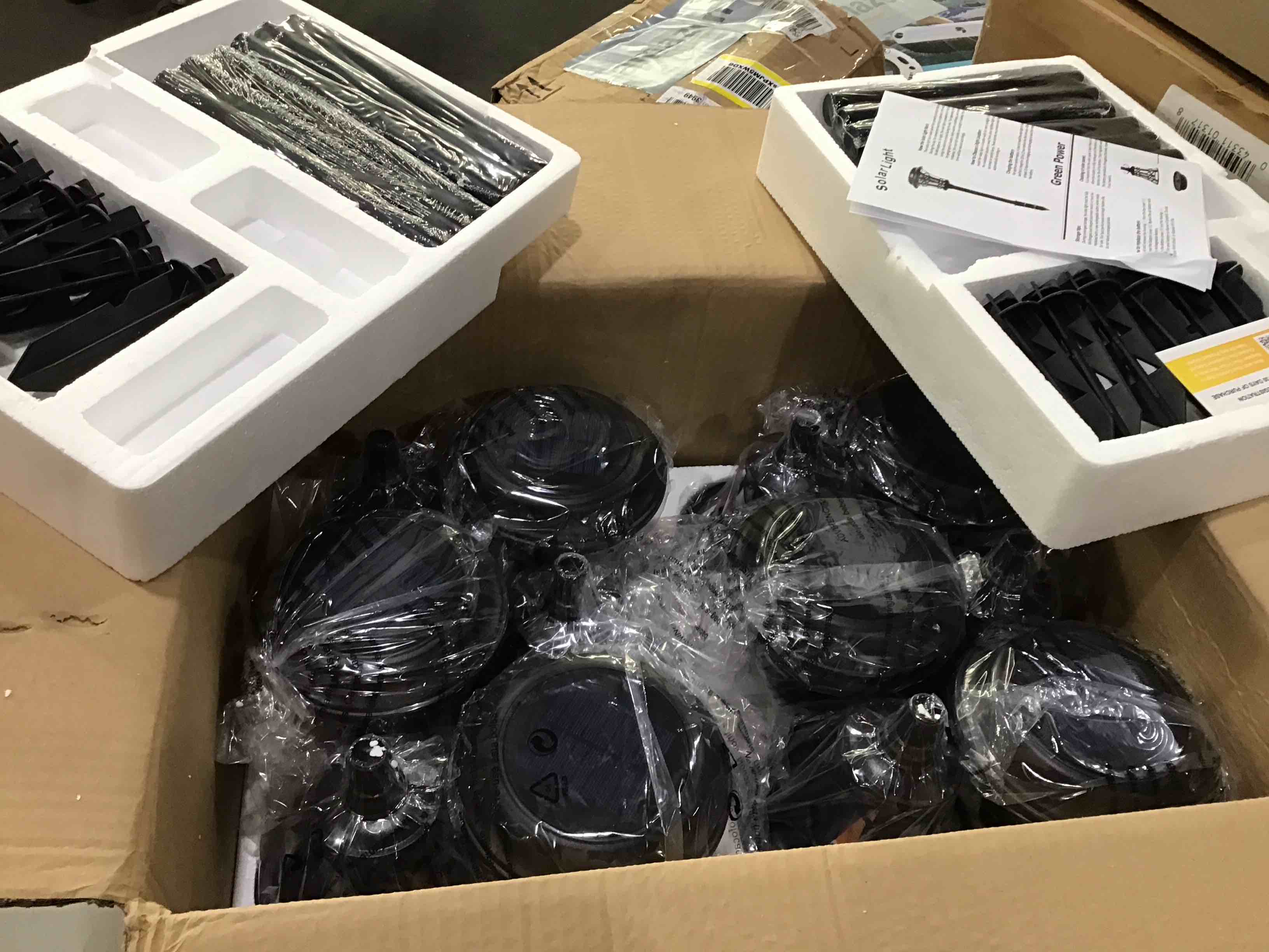 https://s3.amazonaws.com/lotting-images-prod/bidfta/TEA1470102_1745519976195.jpeg