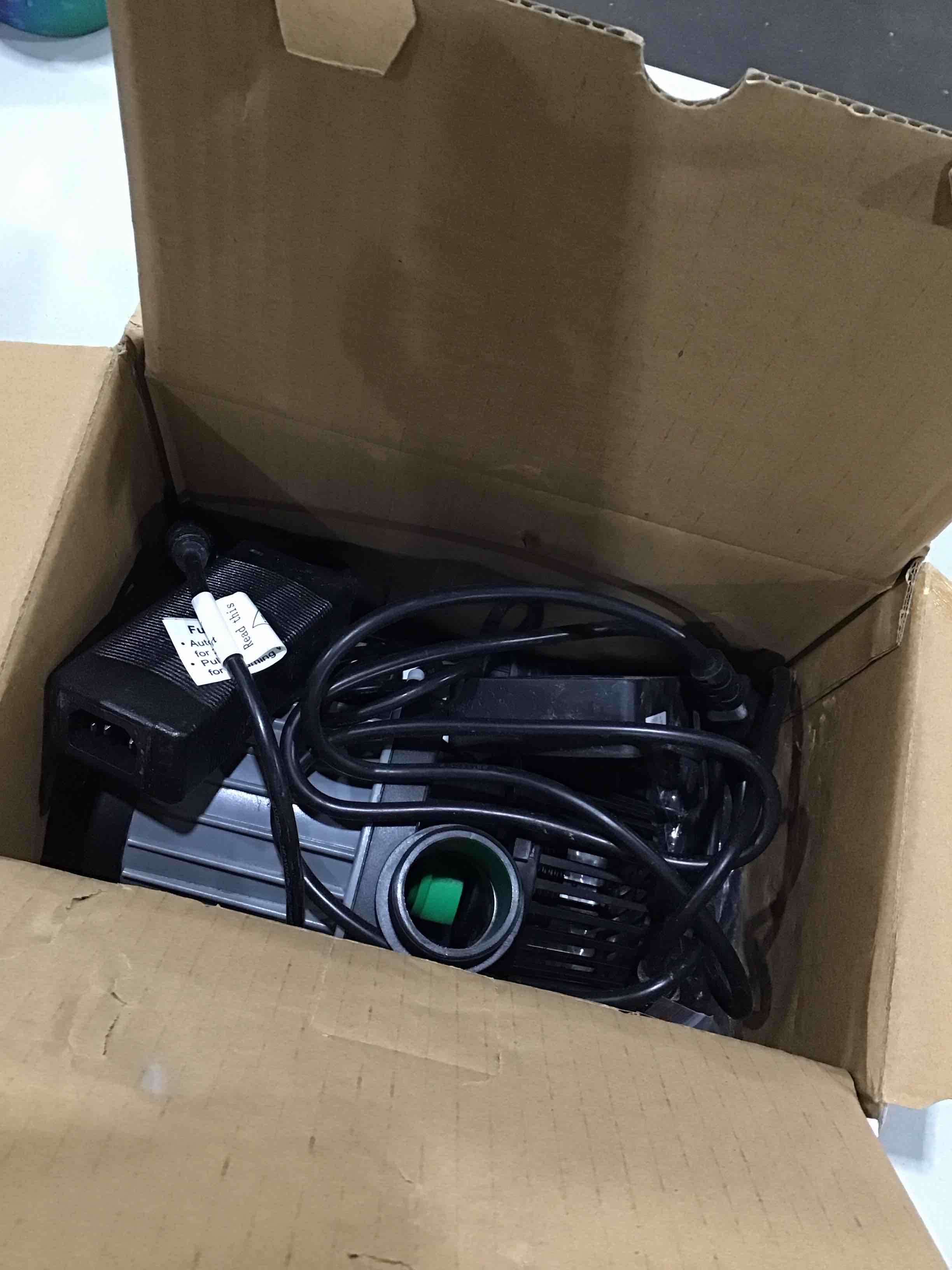 https://s3.amazonaws.com/lotting-images-prod/bidfta/TEA1470452_1745938285809.jpeg
