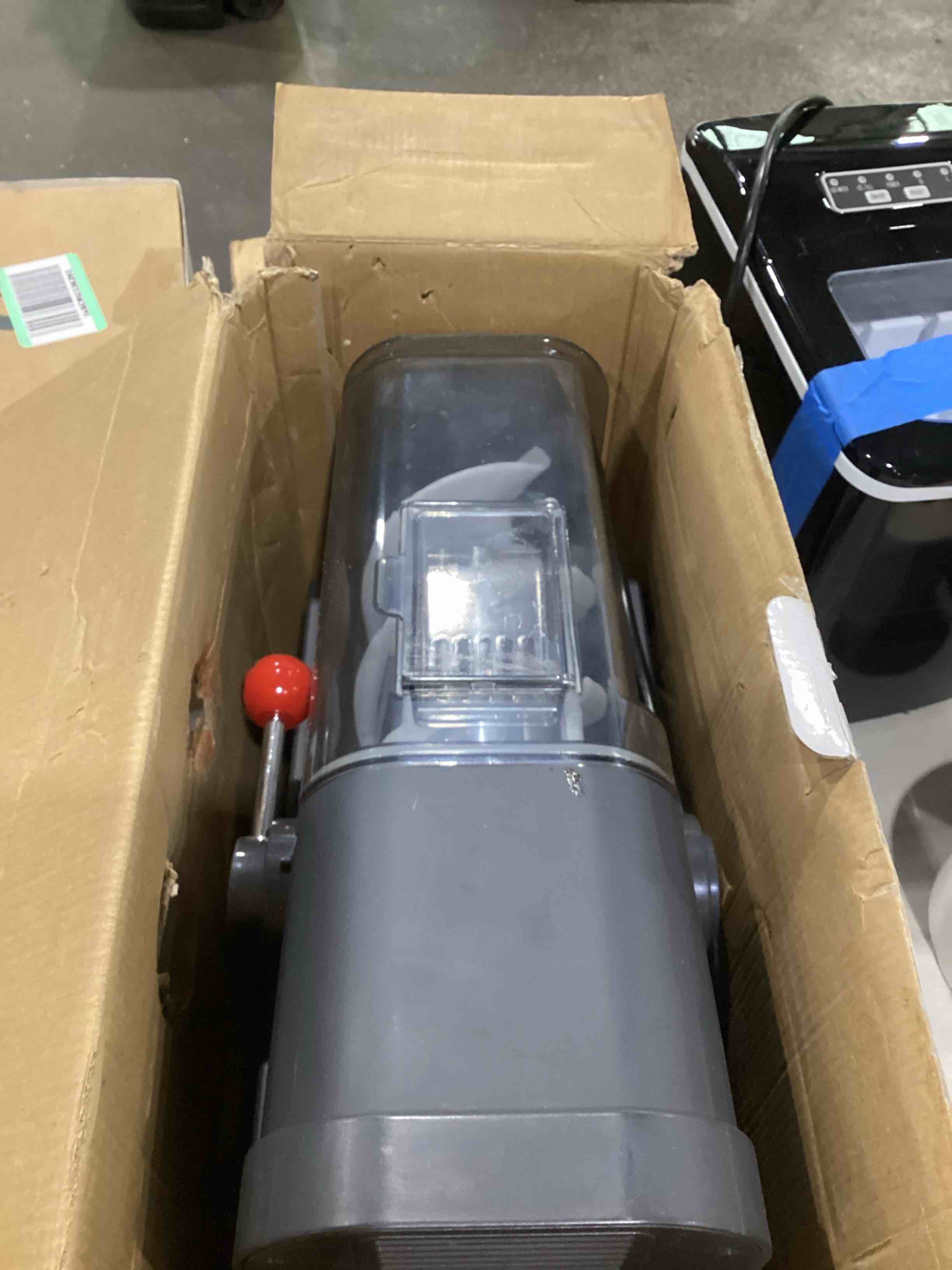 https://s3.amazonaws.com/lotting-images-prod/bidfta/TEA1471060_1754396428164.jpeg