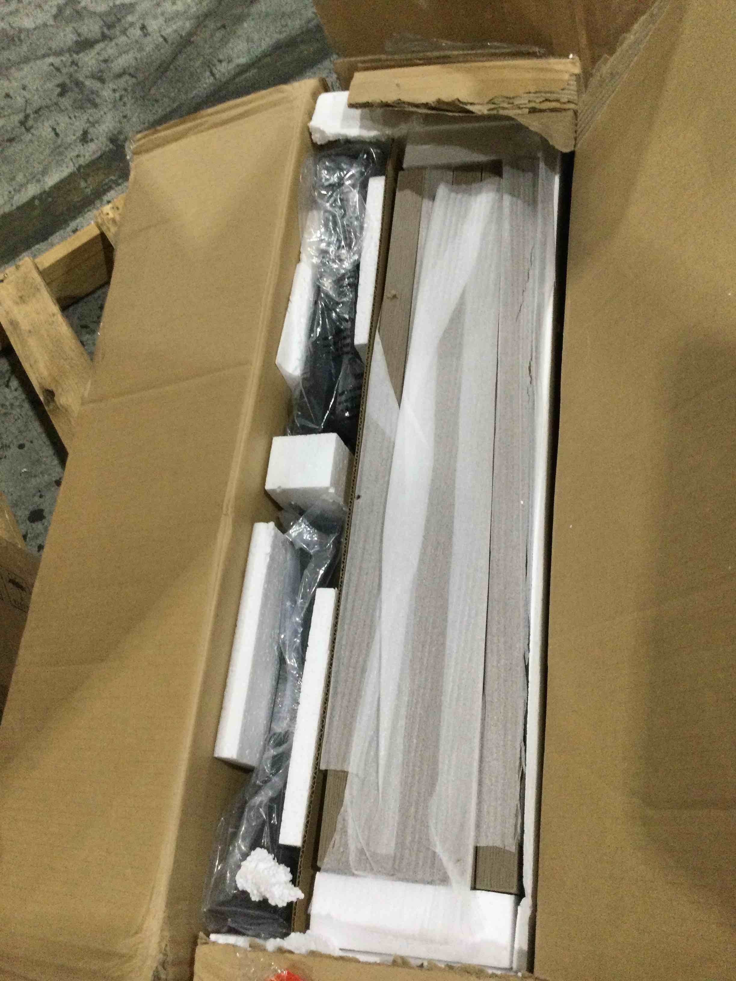 https://s3.amazonaws.com/lotting-images-prod/bidfta/TEA1475193_1750251203167.jpeg