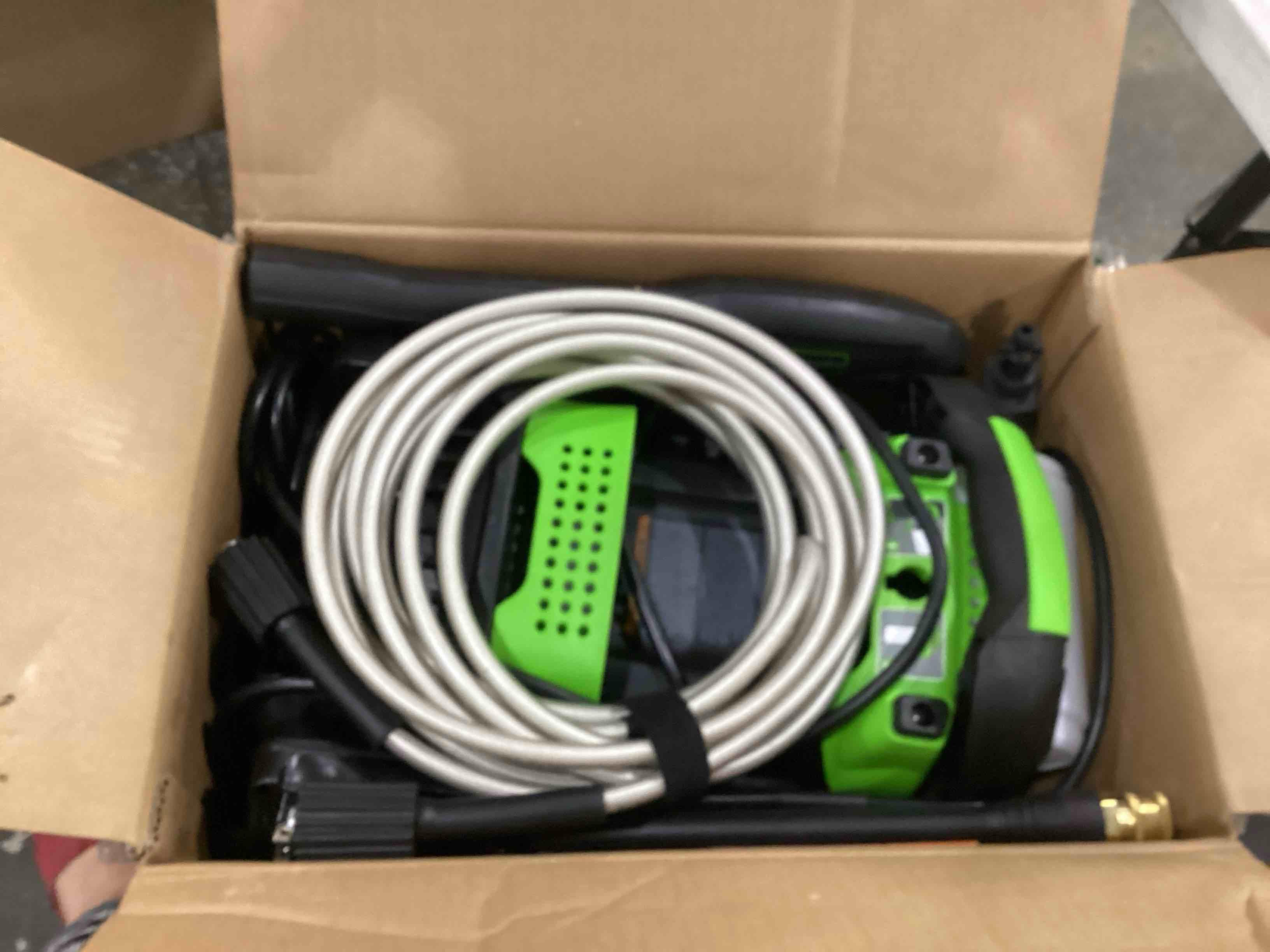 https://s3.amazonaws.com/lotting-images-prod/bidfta/TEA1475257_1750277548849.jpeg