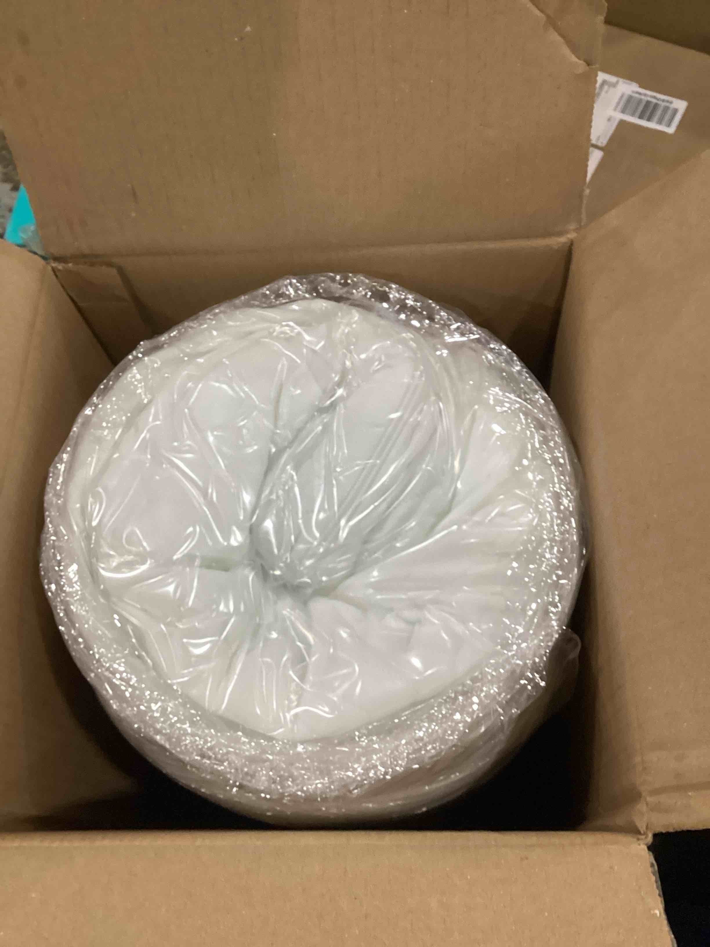 https://s3.amazonaws.com/lotting-images-prod/bidfta/TEA1475365_1750344897765.jpeg