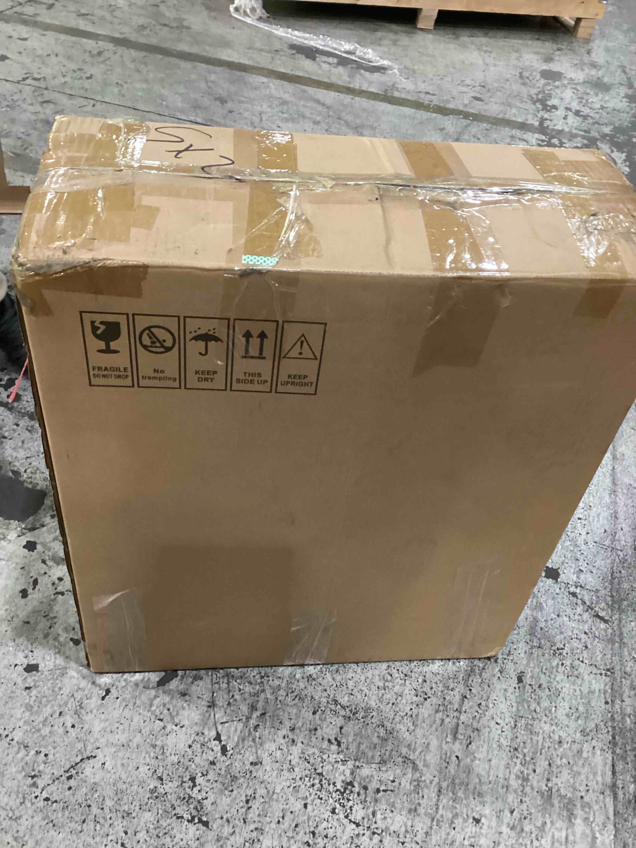 https://s3.amazonaws.com/lotting-images-prod/bidfta/TEA1475669_1750786403118.jpeg