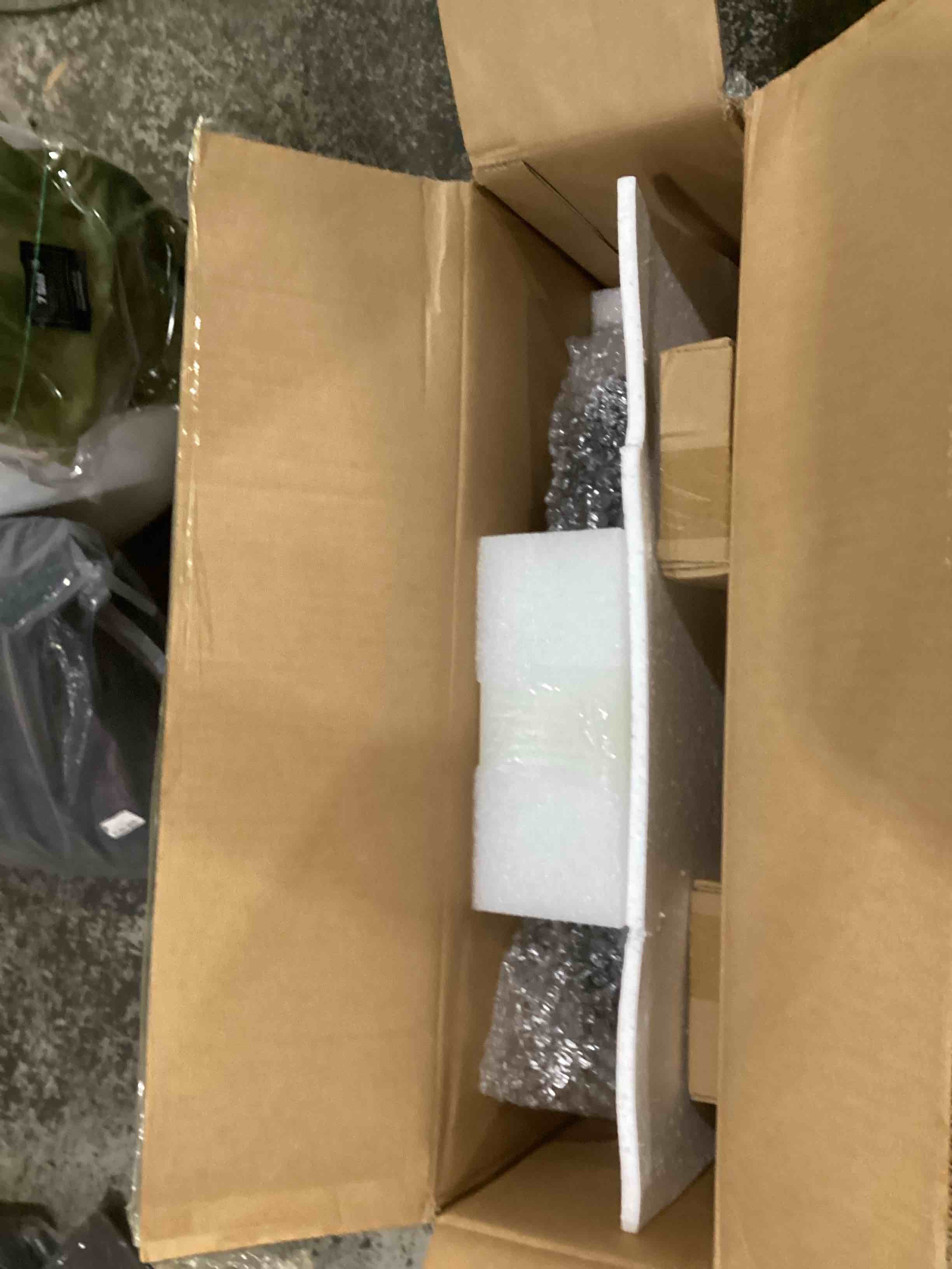 https://s3.amazonaws.com/lotting-images-prod/bidfta/TEA1476278_1751490441498.jpeg