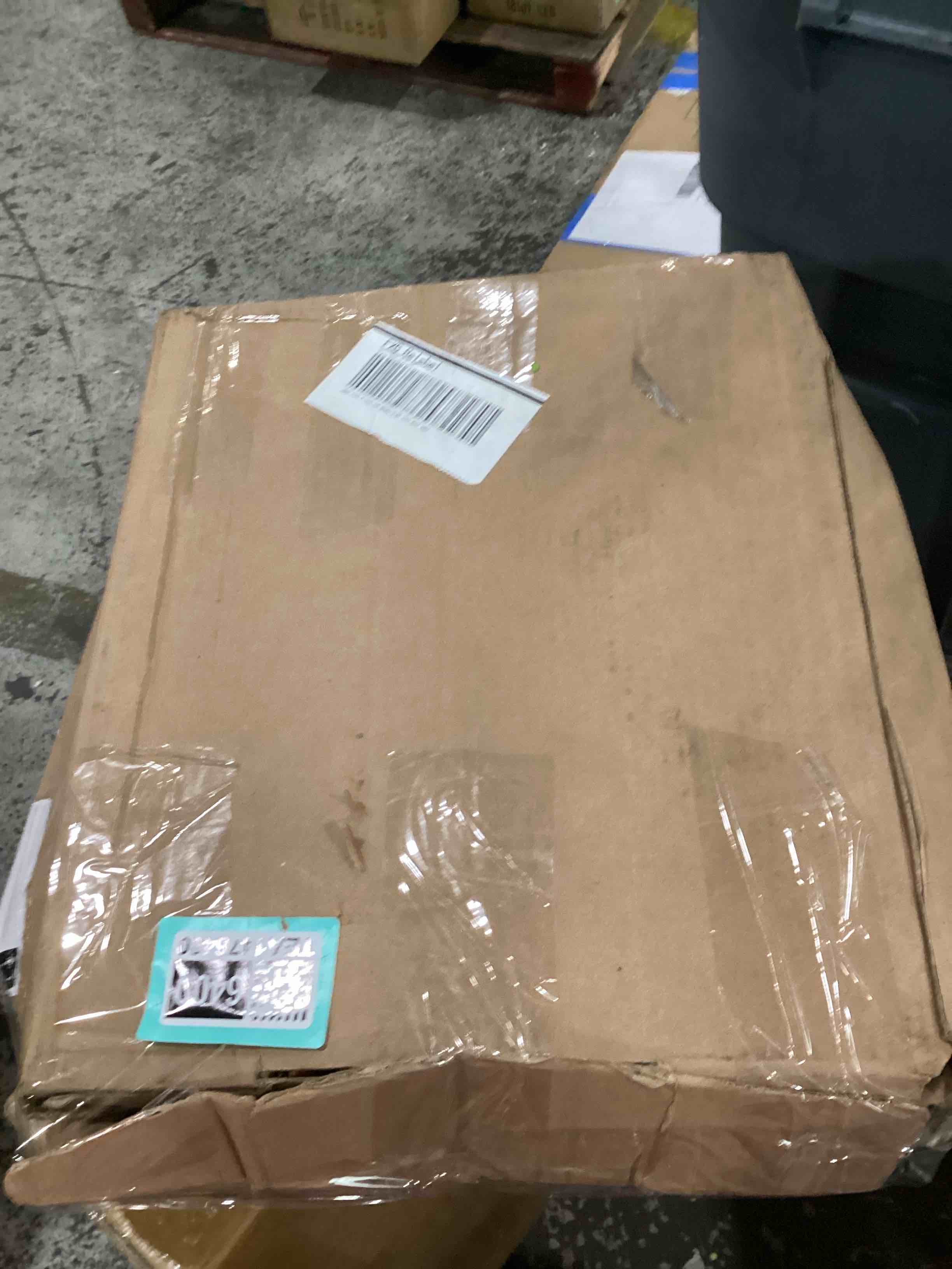 https://s3.amazonaws.com/lotting-images-prod/bidfta/TEA1476400_1751910024018.jpeg