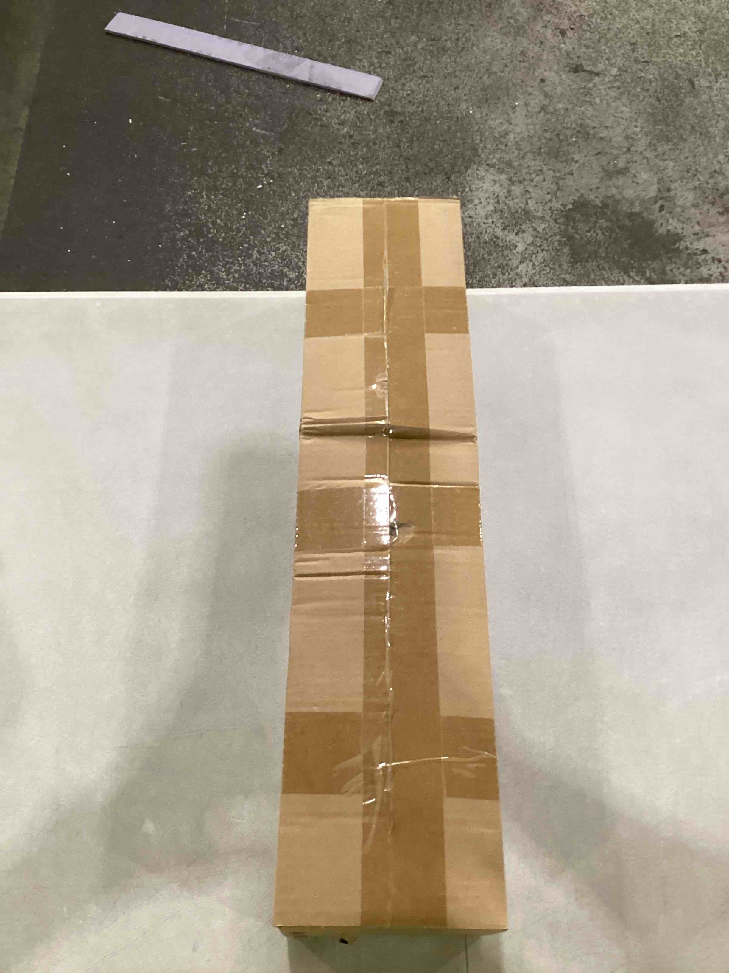 https://s3.amazonaws.com/lotting-images-prod/bidfta/TEA1476501_1752003693444.jpeg