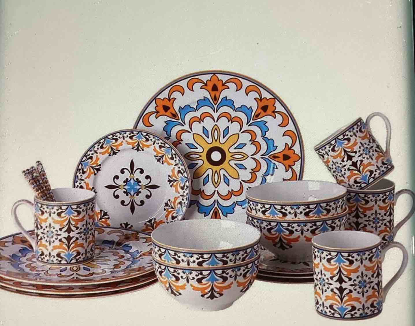 Porlien Bohemian Porcelain set for 4 *Similar to stock photo *