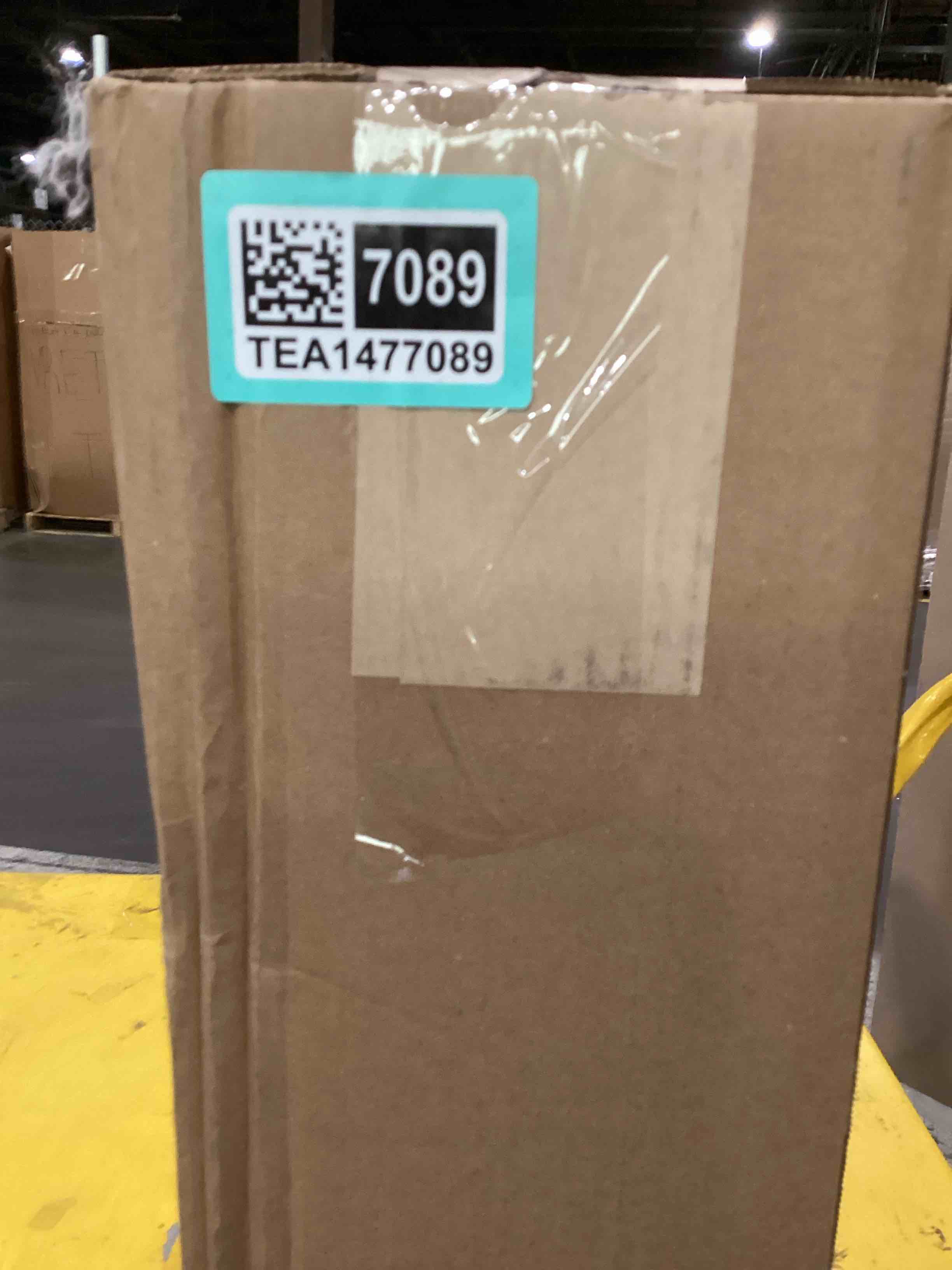 https://s3.amazonaws.com/lotting-images-prod/bidfta/TEA1477089_1747156495839.jpeg