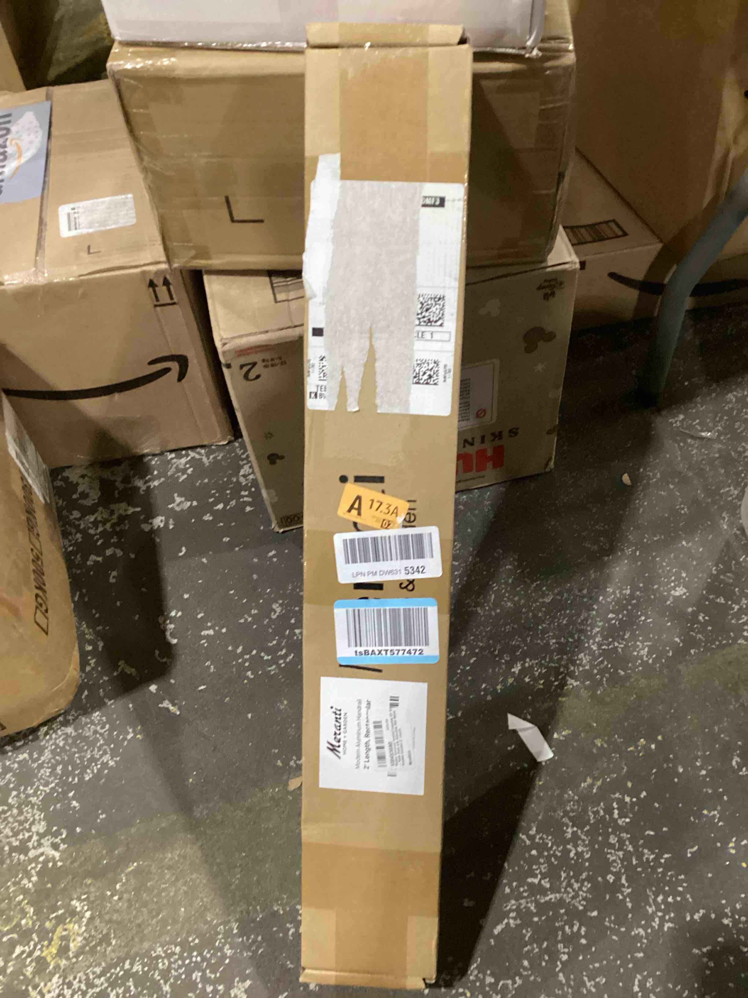 https://s3.amazonaws.com/lotting-images-prod/bidfta/TEA1478600_1748444795563.jpeg