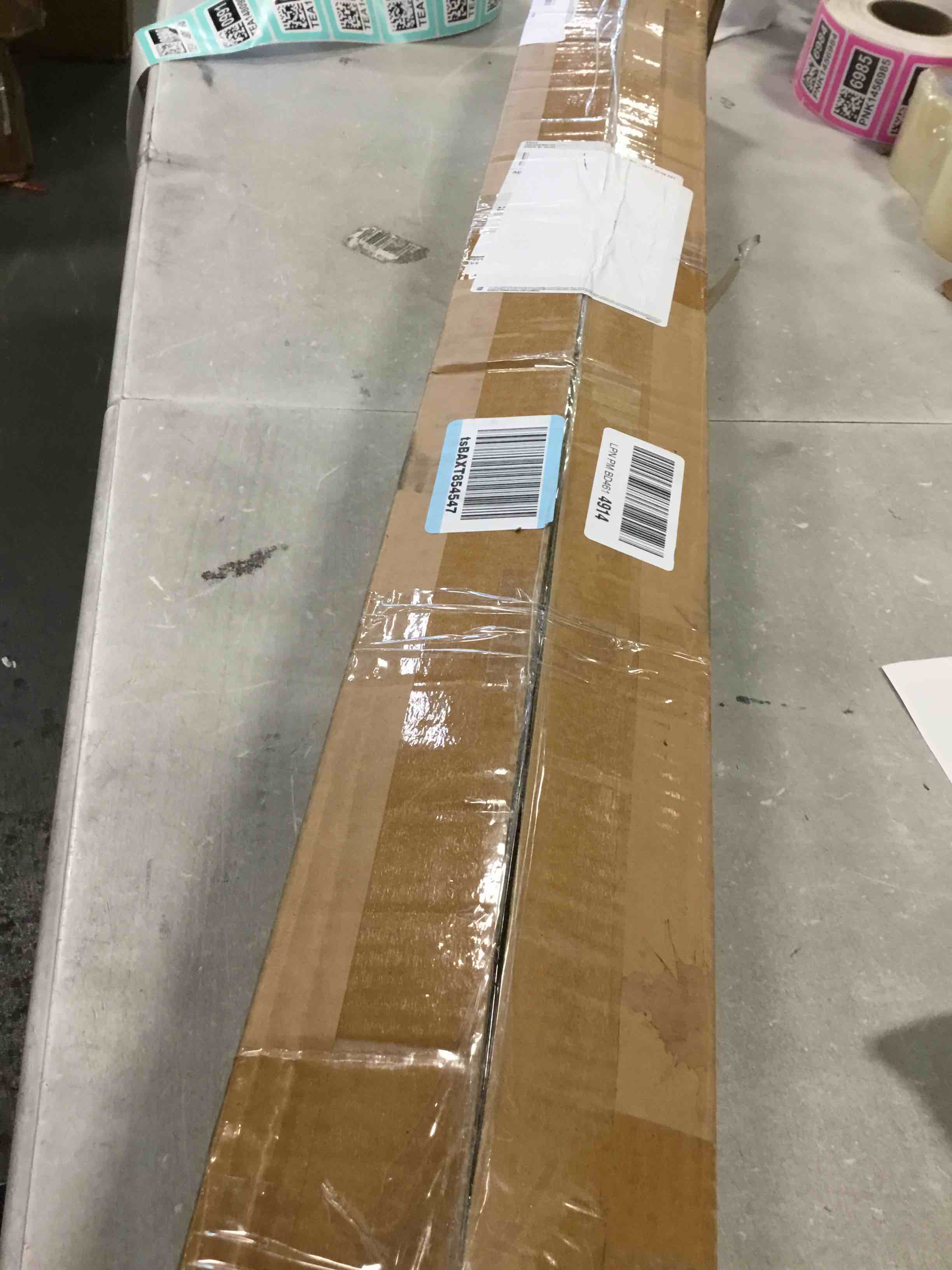https://s3.amazonaws.com/lotting-images-prod/bidfta/TEA1480990_1733516651766.jpeg
