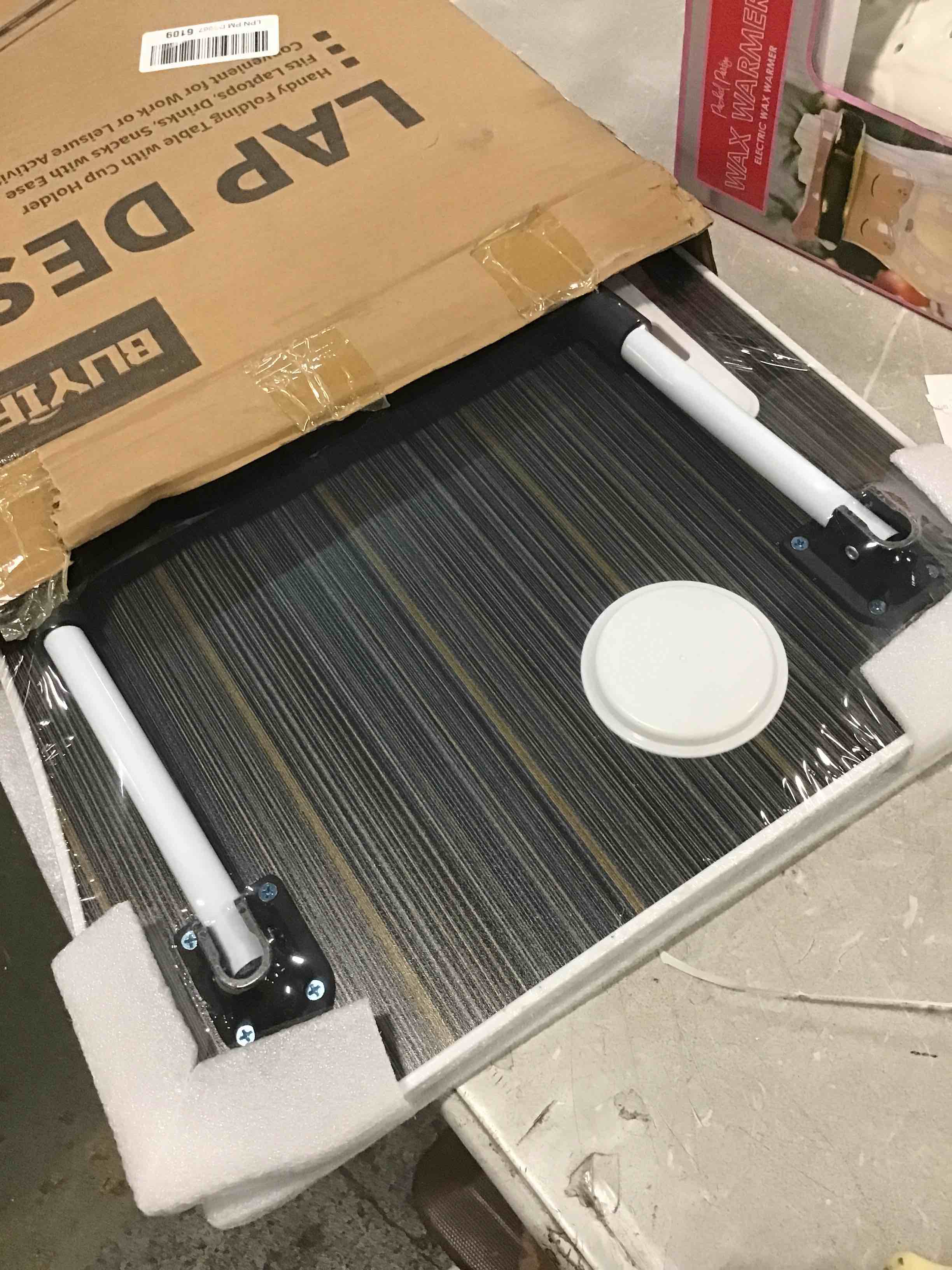 https://s3.amazonaws.com/lotting-images-prod/bidfta/TEA1481292_1733772067205.jpeg