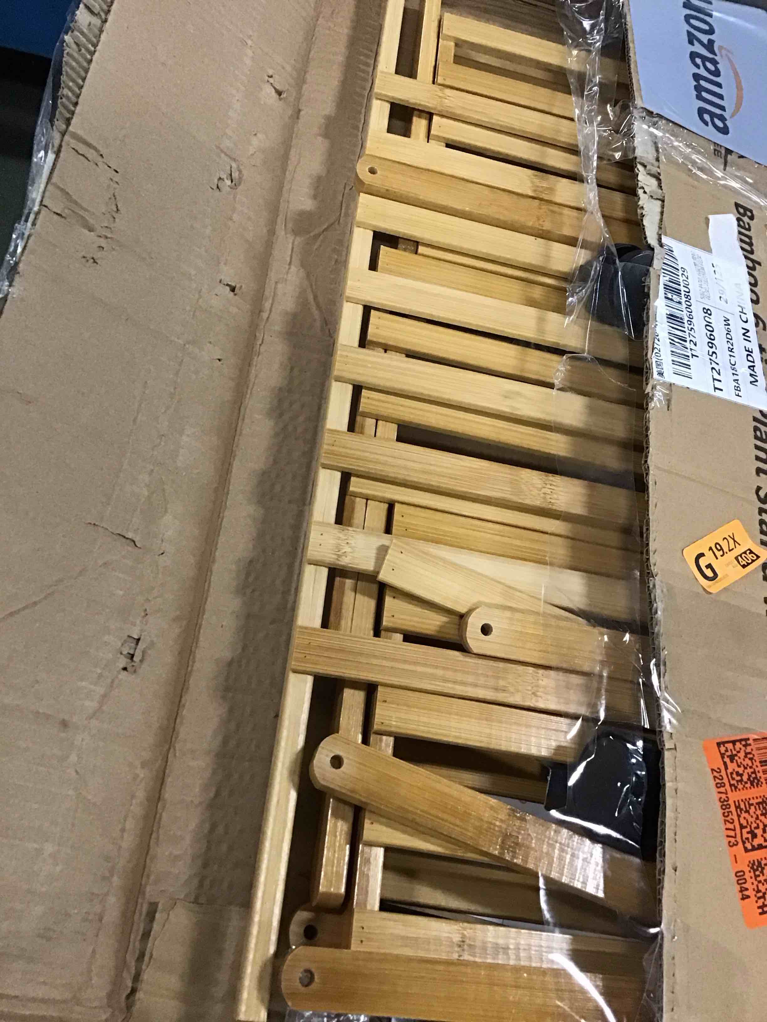 https://s3.amazonaws.com/lotting-images-prod/bidfta/TEA1481901_1733948798381.jpeg