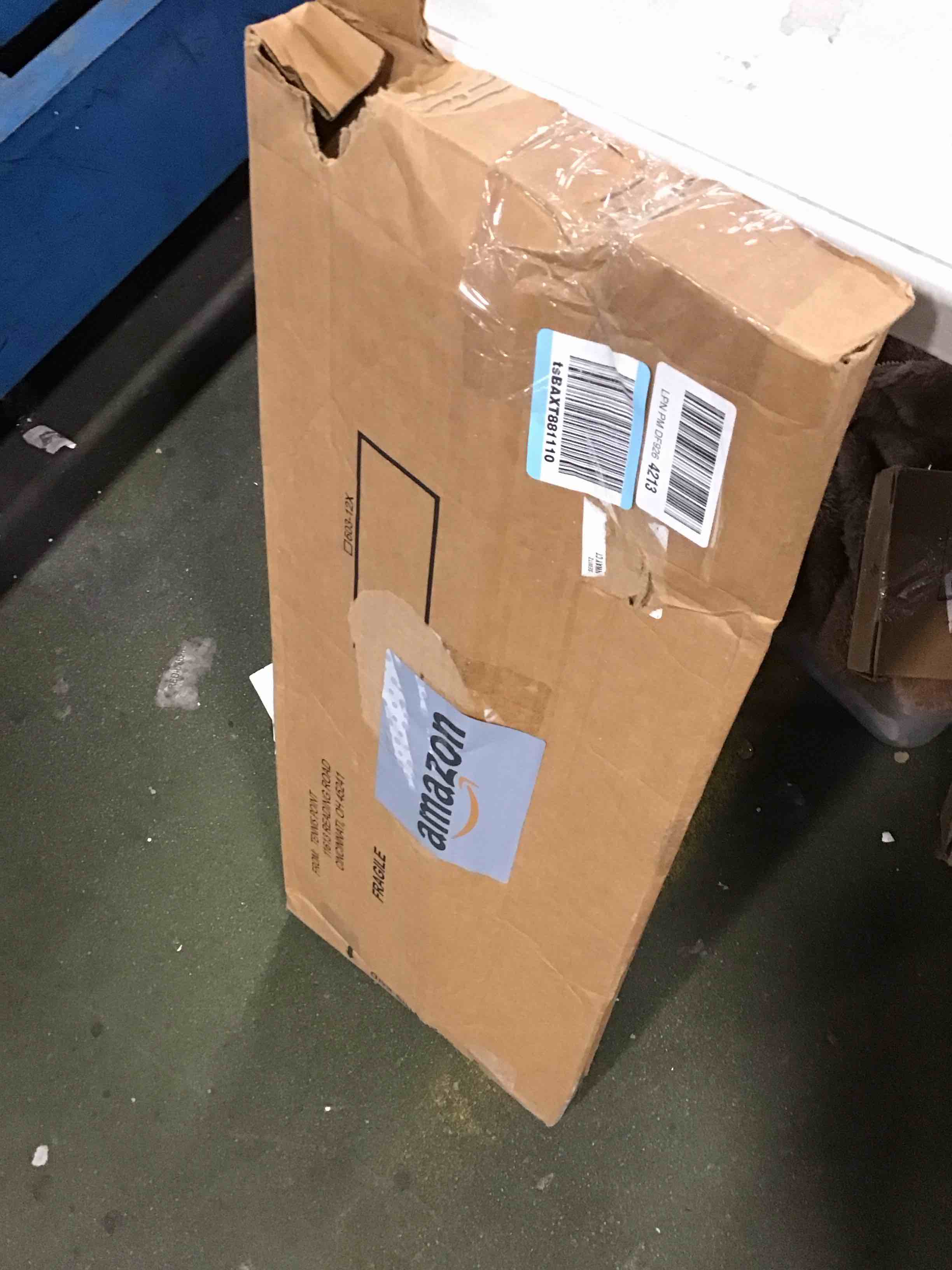 https://s3.amazonaws.com/lotting-images-prod/bidfta/TEA1481918_1733951444549.jpeg
