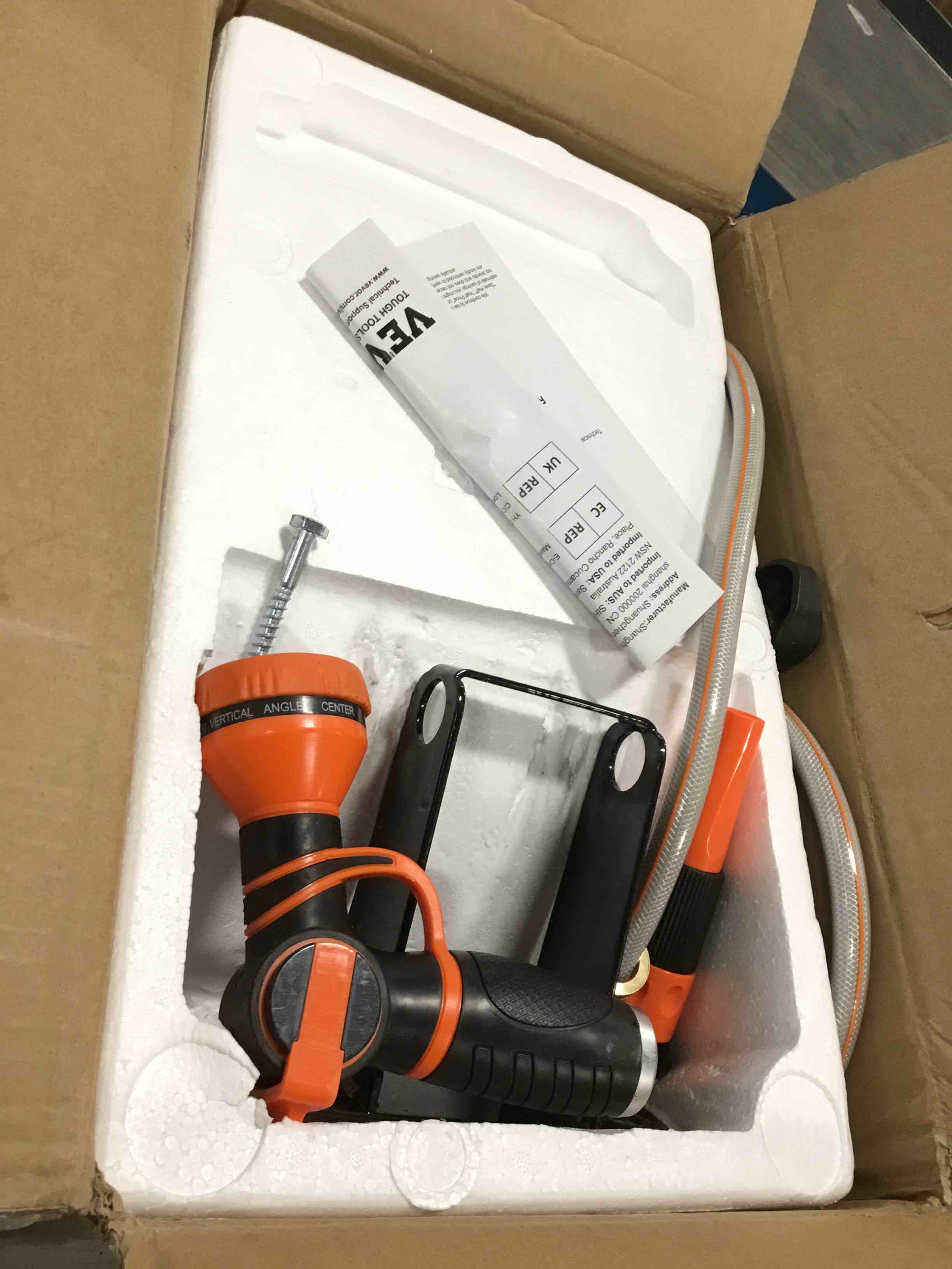 https://s3.amazonaws.com/lotting-images-prod/bidfta/TEA1482639_1734541486309.jpeg