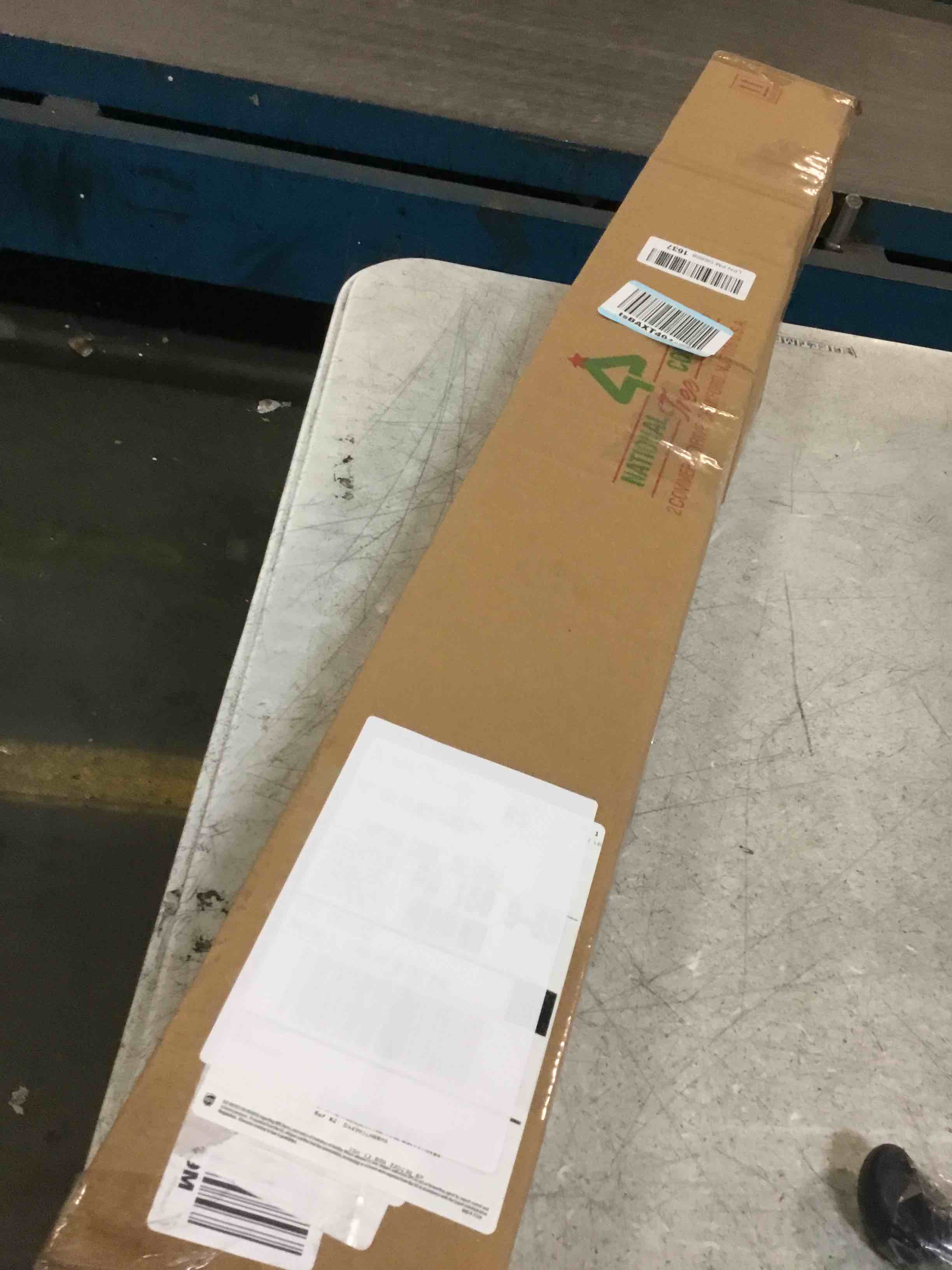 https://s3.amazonaws.com/lotting-images-prod/bidfta/TEA1482879_1734633460855.jpeg