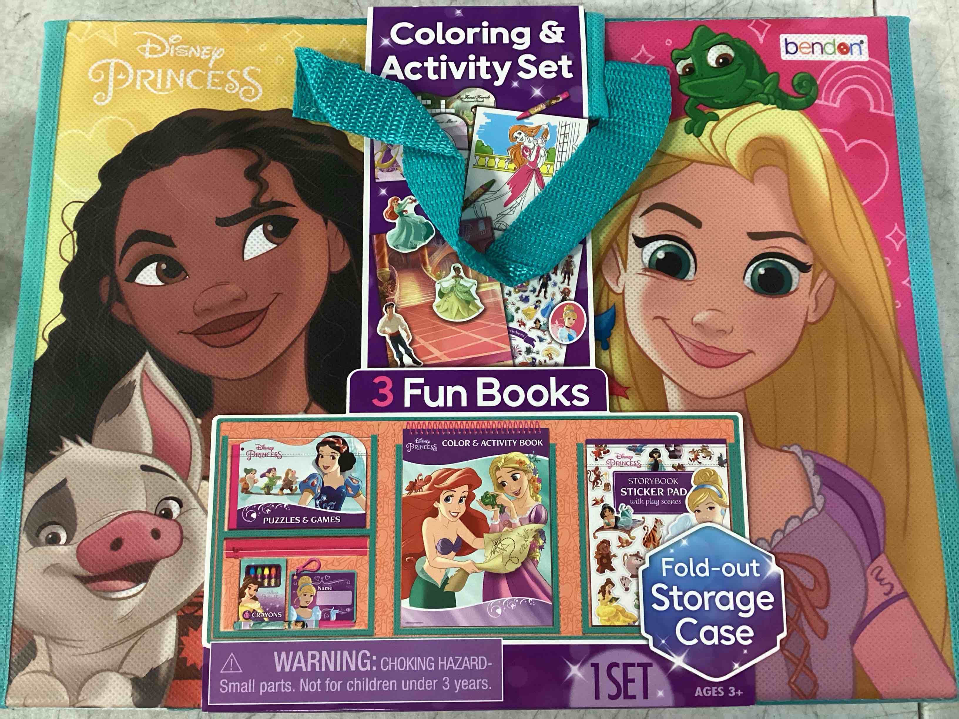 Members Mark Bendon Color & Activity Disney Princess Tri-Fold Storage Case