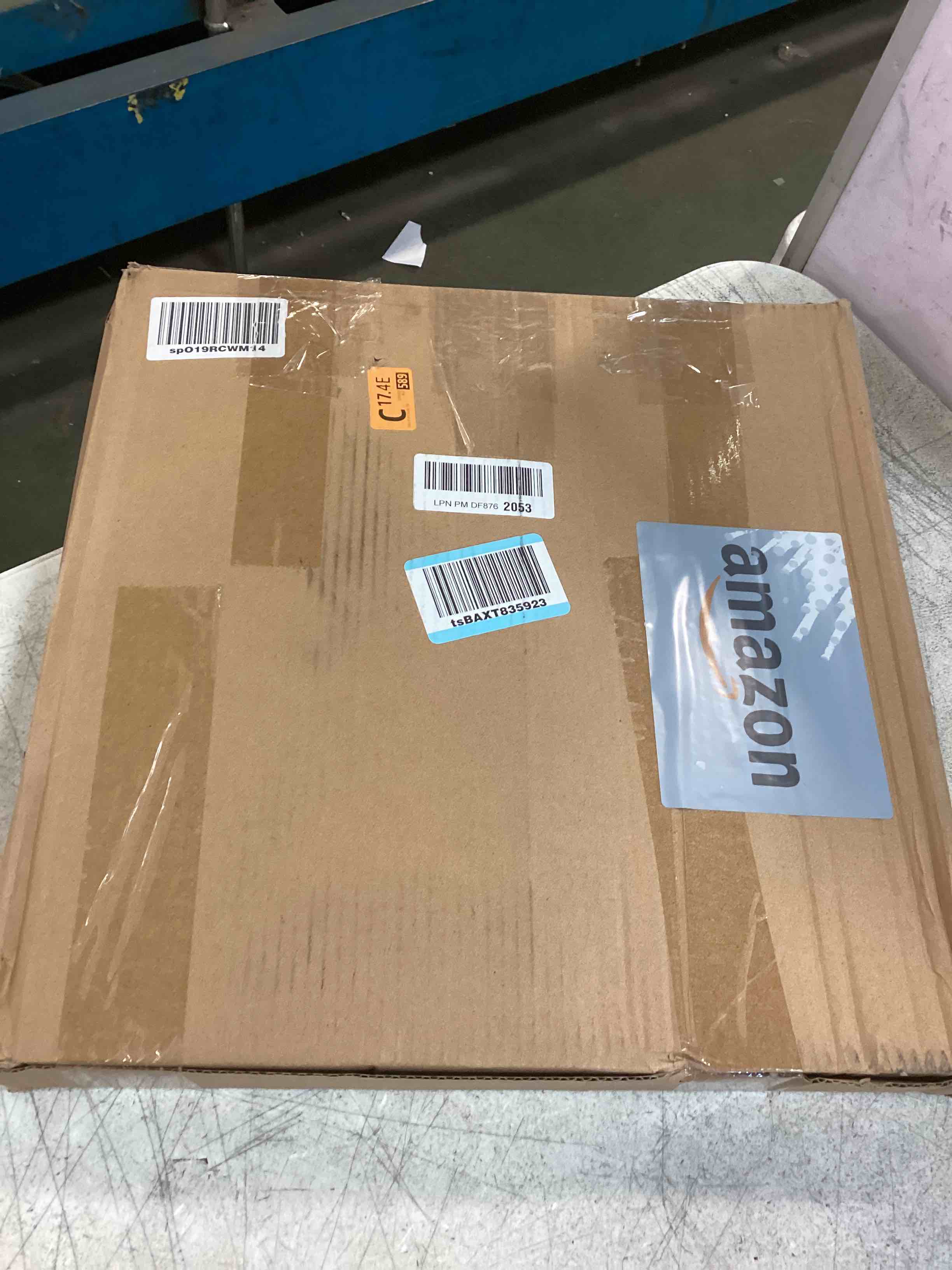 https://s3.amazonaws.com/lotting-images-prod/bidfta/TEA1486020_1734460653035.jpeg