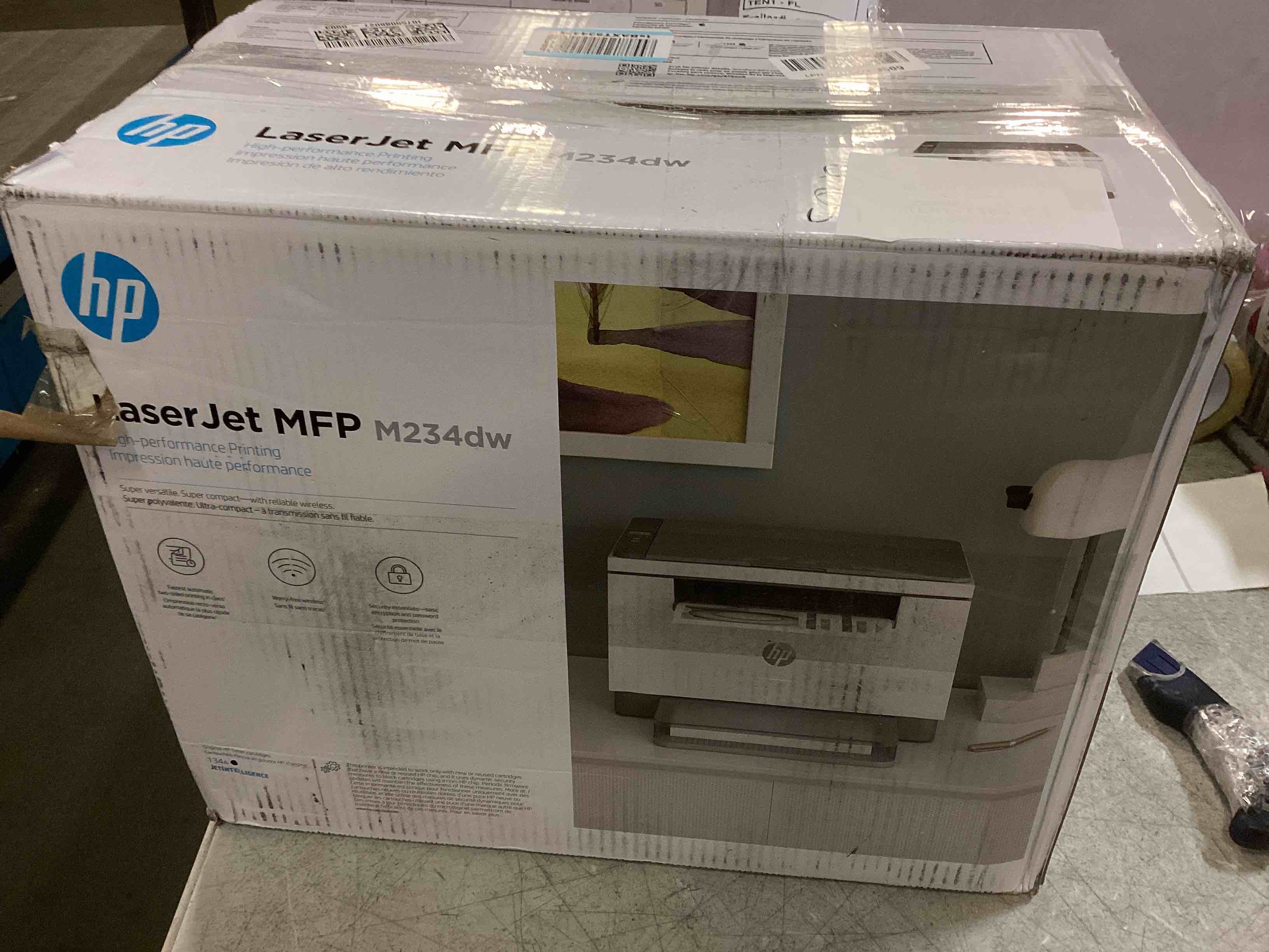 https://s3.amazonaws.com/lotting-images-prod/bidfta/TEA1486023_1734461045810.jpeg