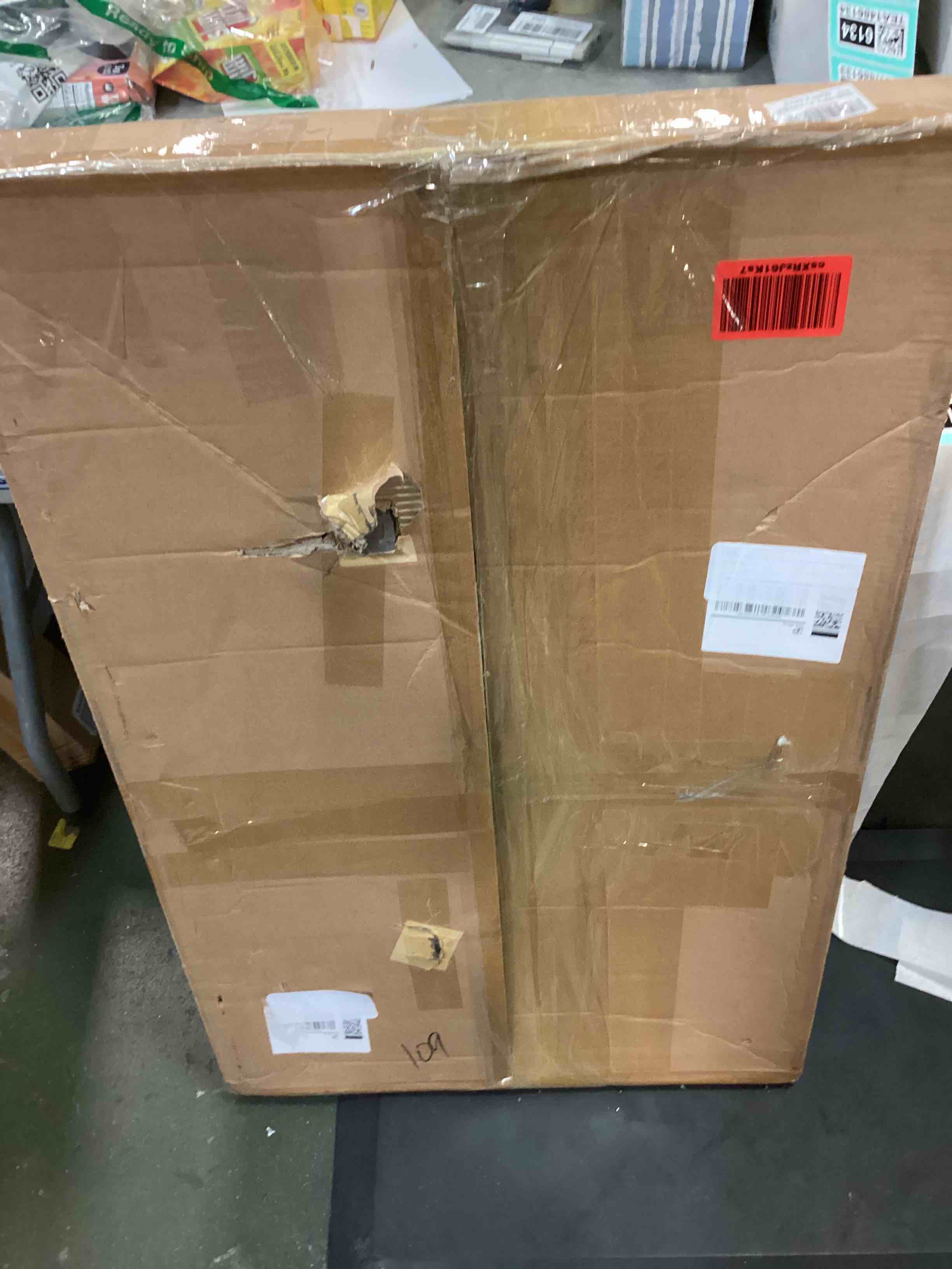 https://s3.amazonaws.com/lotting-images-prod/bidfta/TEA1486127_1734528108901.jpeg