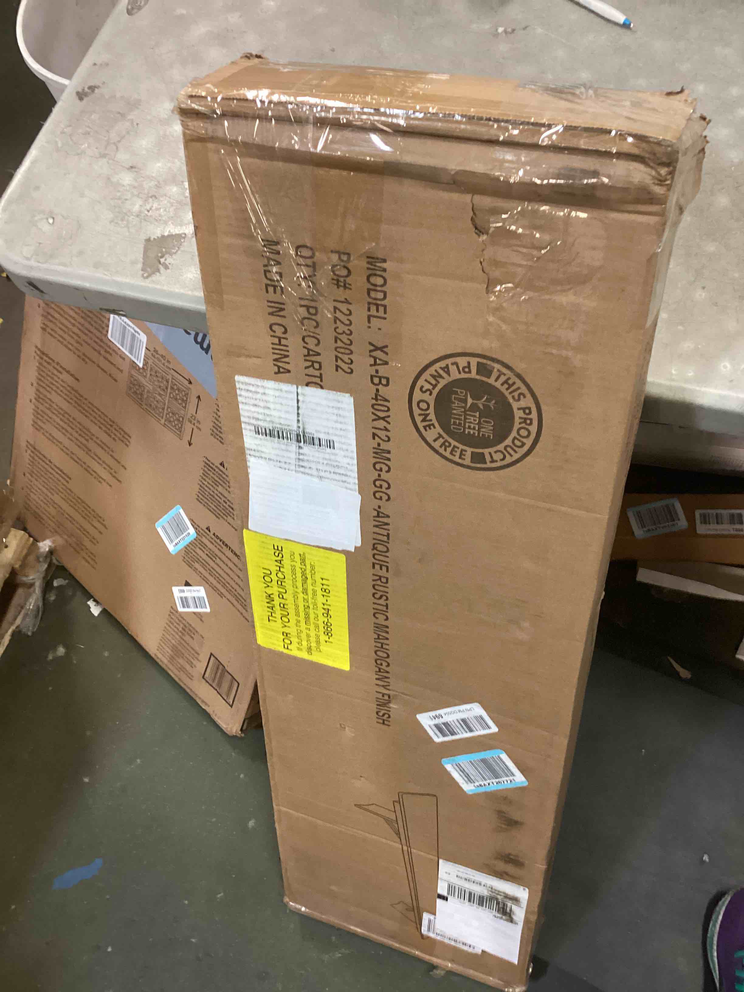 https://s3.amazonaws.com/lotting-images-prod/bidfta/TEA1486254_1734549850906.jpeg