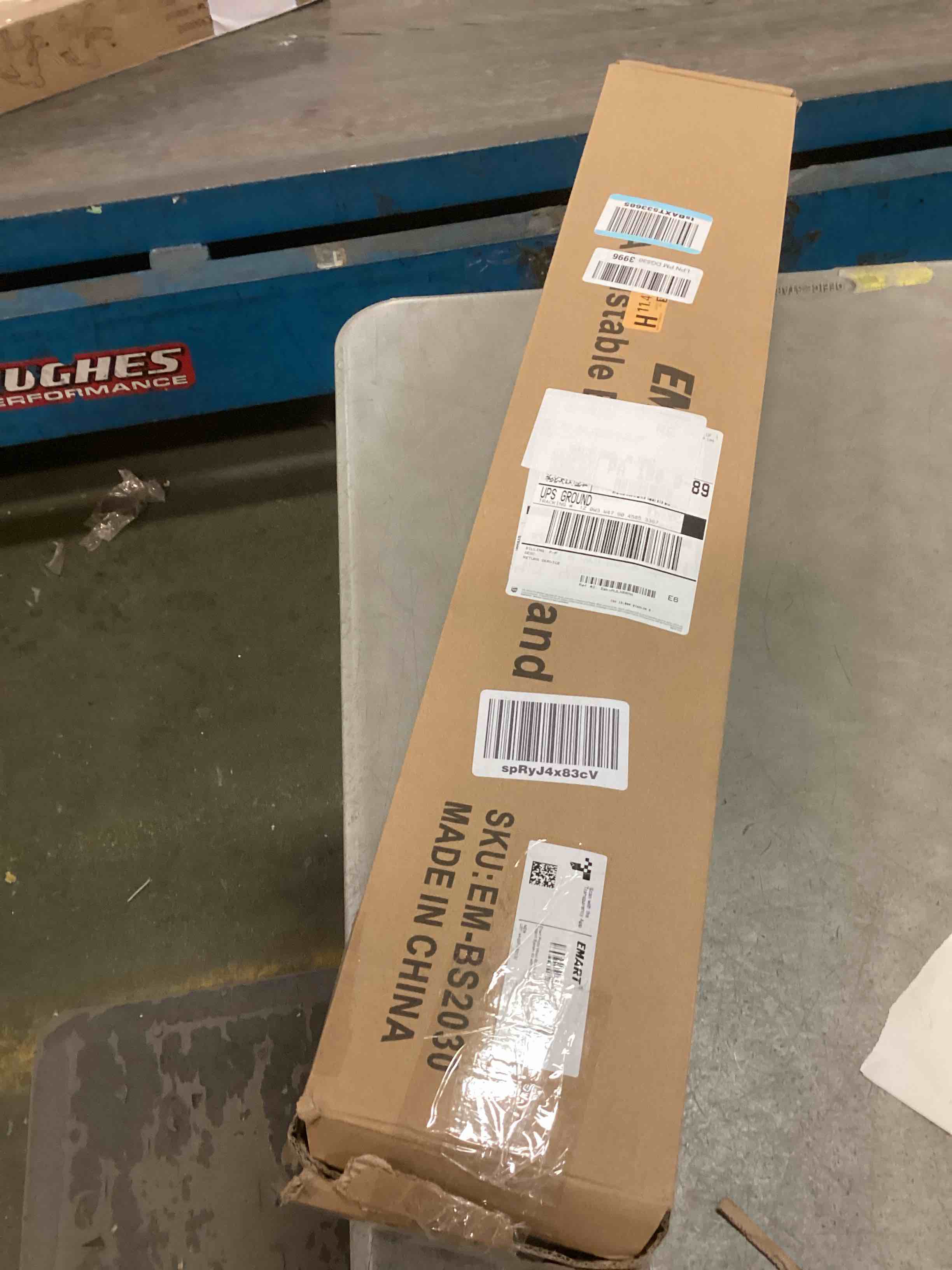 https://s3.amazonaws.com/lotting-images-prod/bidfta/TEA1486454_1734636289371.jpeg