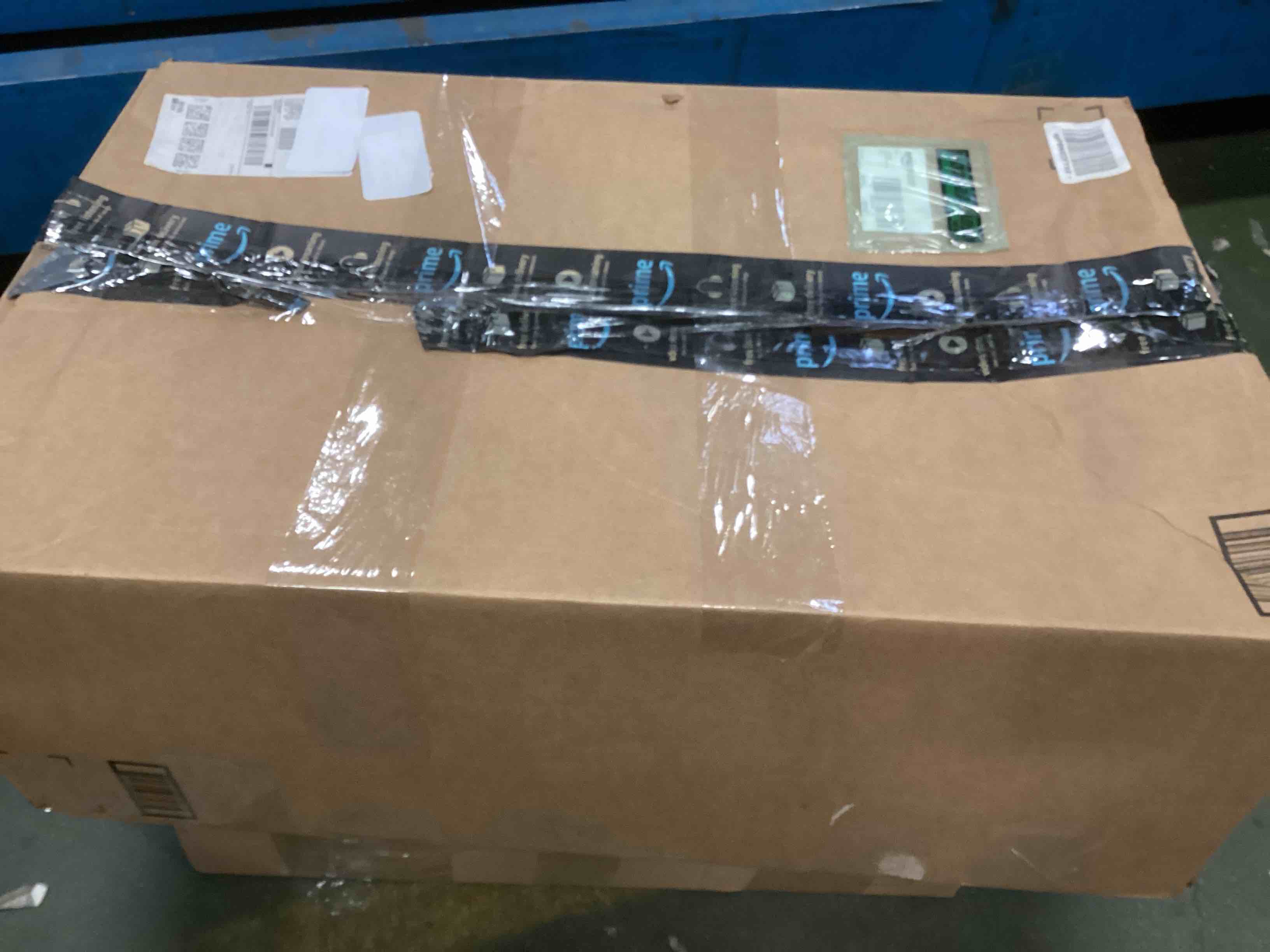 https://s3.amazonaws.com/lotting-images-prod/bidfta/TEA1487279_1735071827003.jpeg