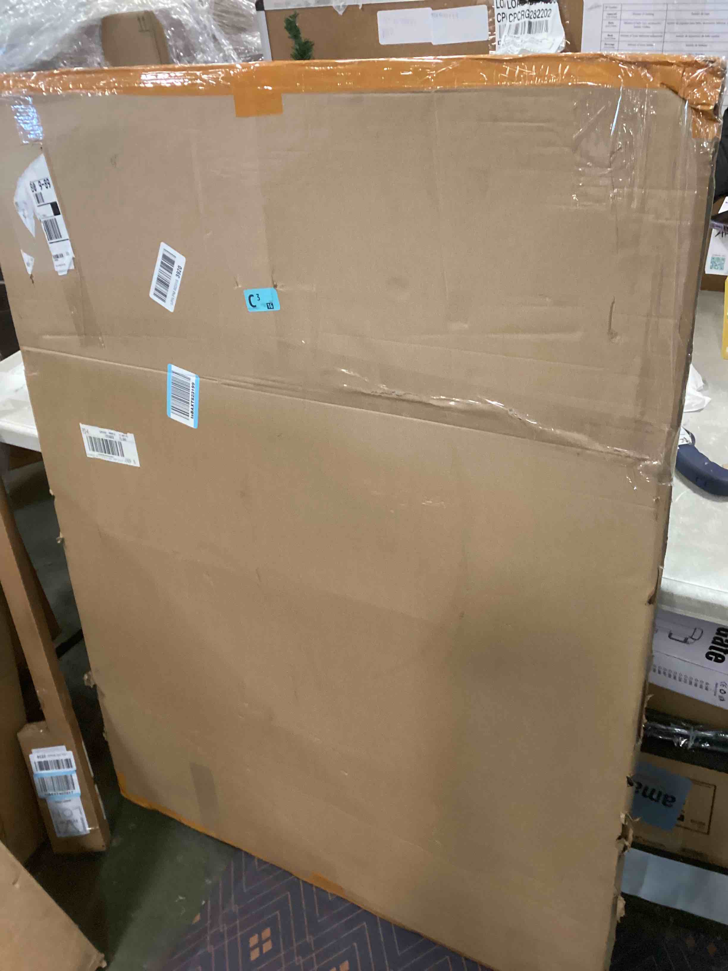 https://s3.amazonaws.com/lotting-images-prod/bidfta/TEA1487764_1735912830141.jpeg